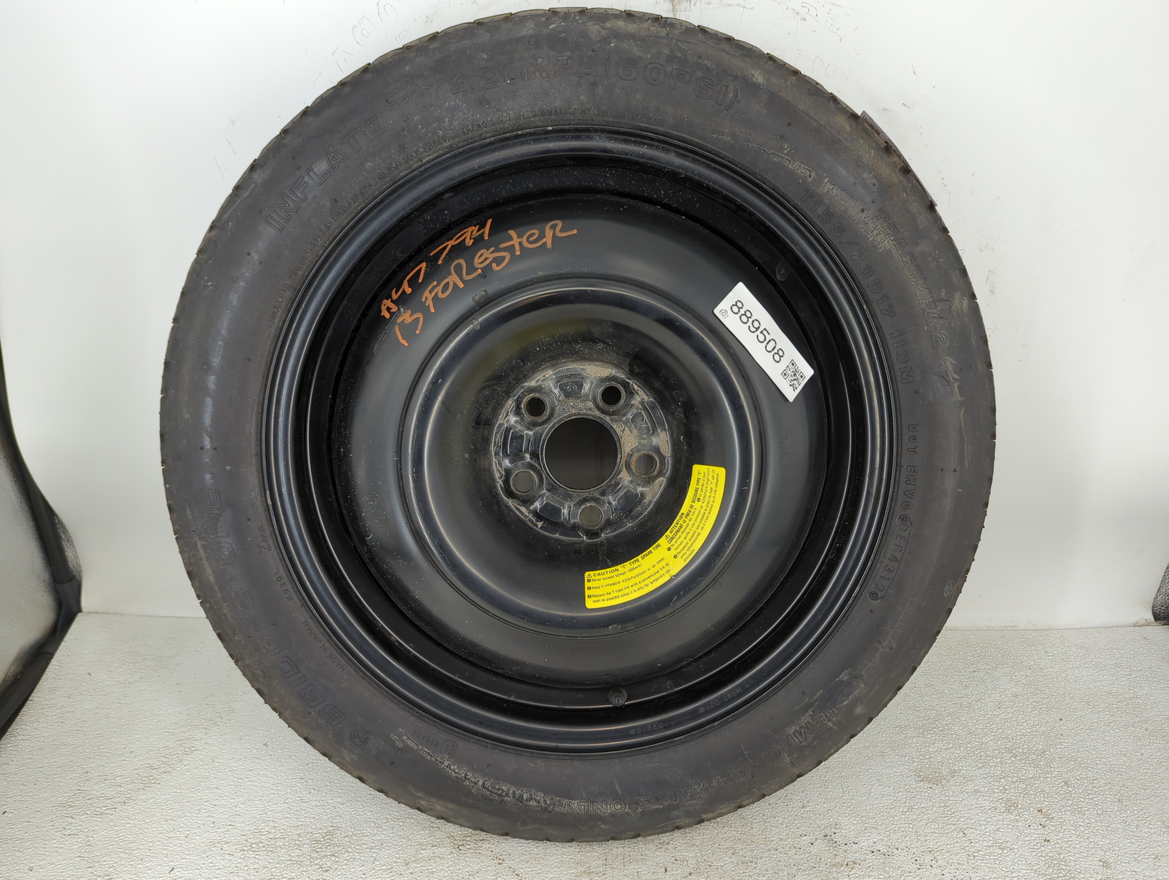 Picture of 2009-2016 Hyundai Genesis Spare Donut Tire Wheel Rim Oem 889508
