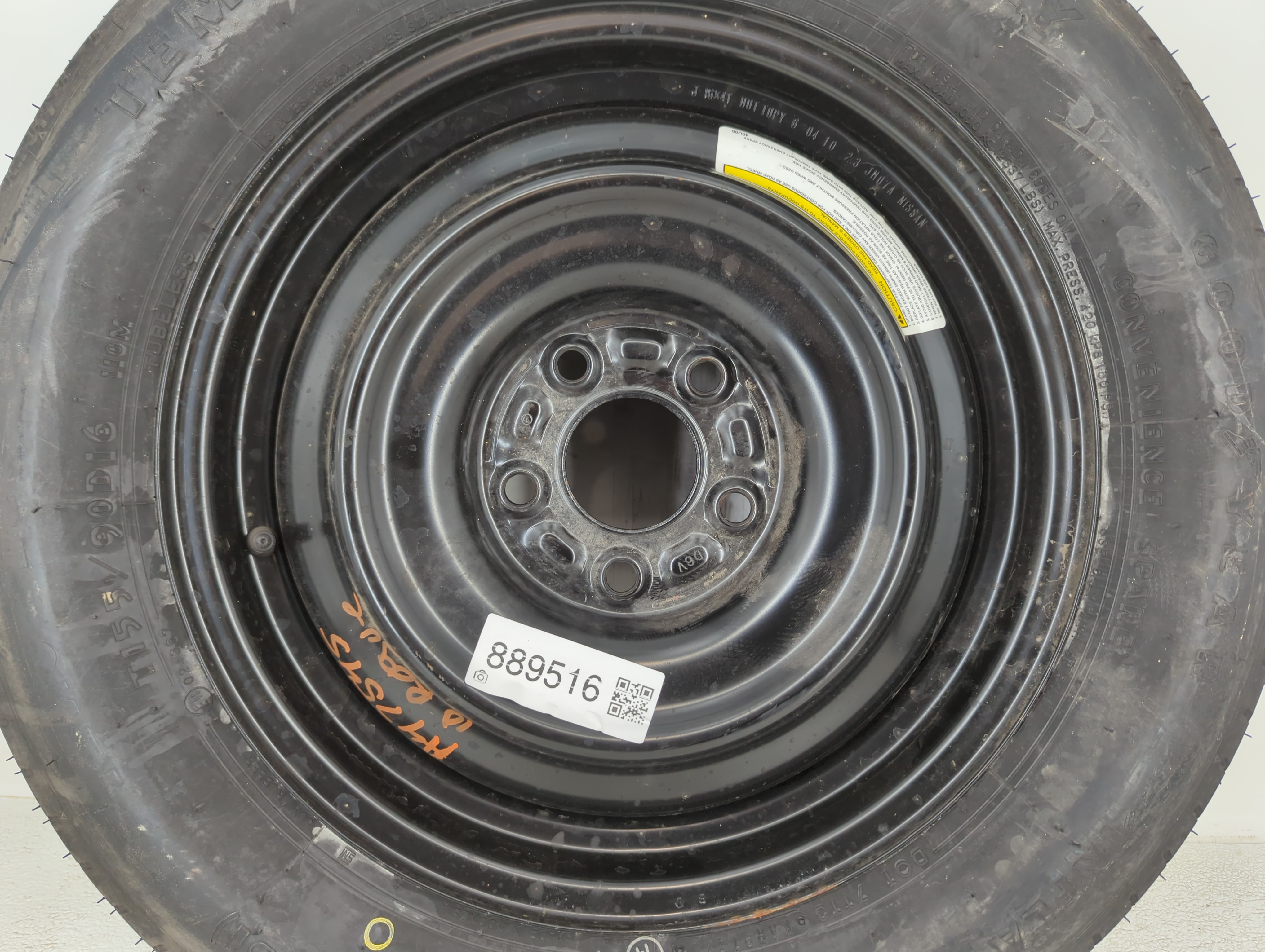 2016-2019 Nissan Sentra Spare Donut Tire Wheel Rim Oem 889516 - Oemusedautoparts1.com