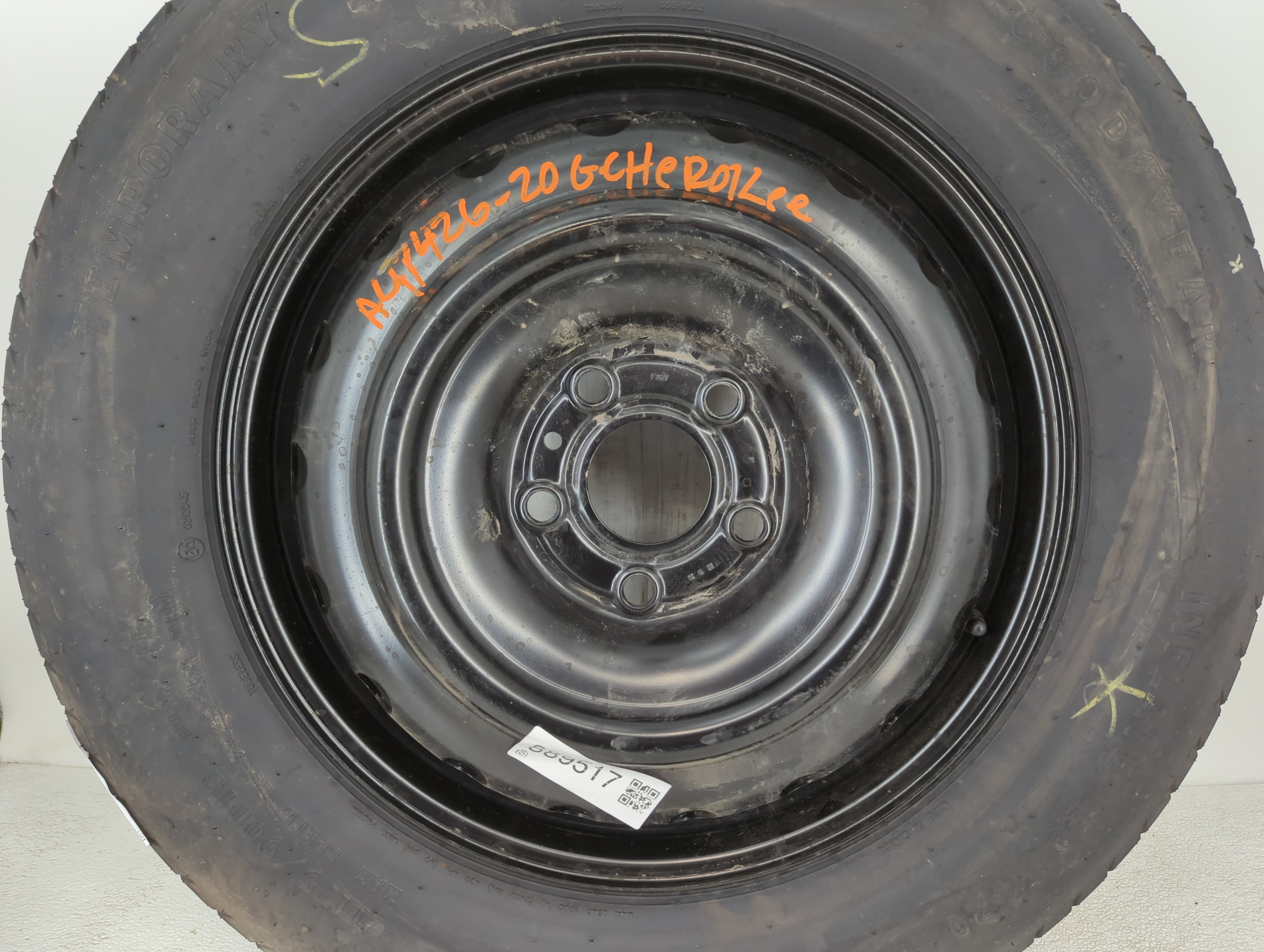2011-2022 Jeep Grand Cherokee Spare Donut Tire Wheel Rim Oem 889517 - Oemusedautoparts1.com