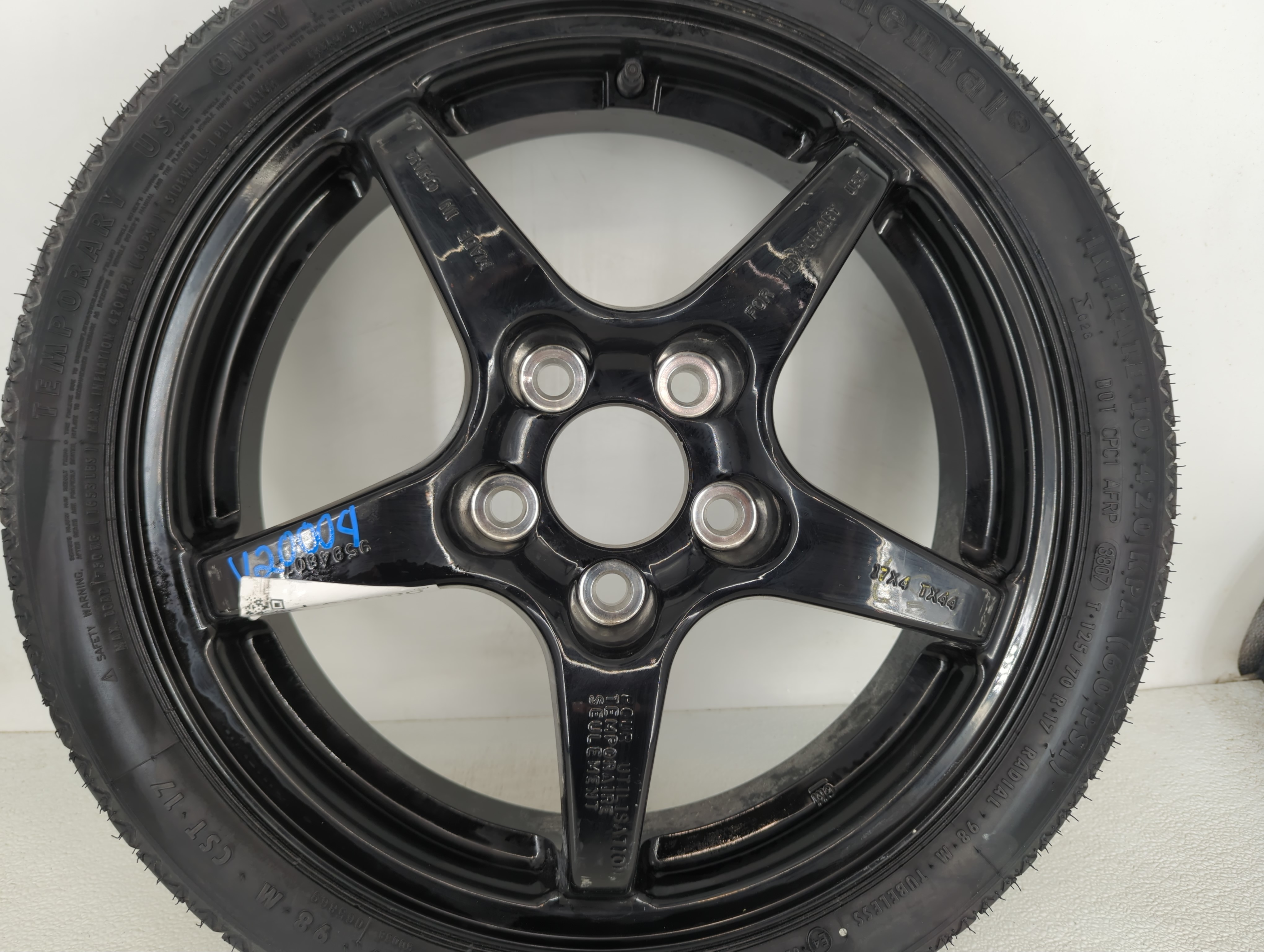 2011-2017 Buick Regal Spare Donut Tire Wheel Rim Oem 889594 - Oemusedautoparts1.com