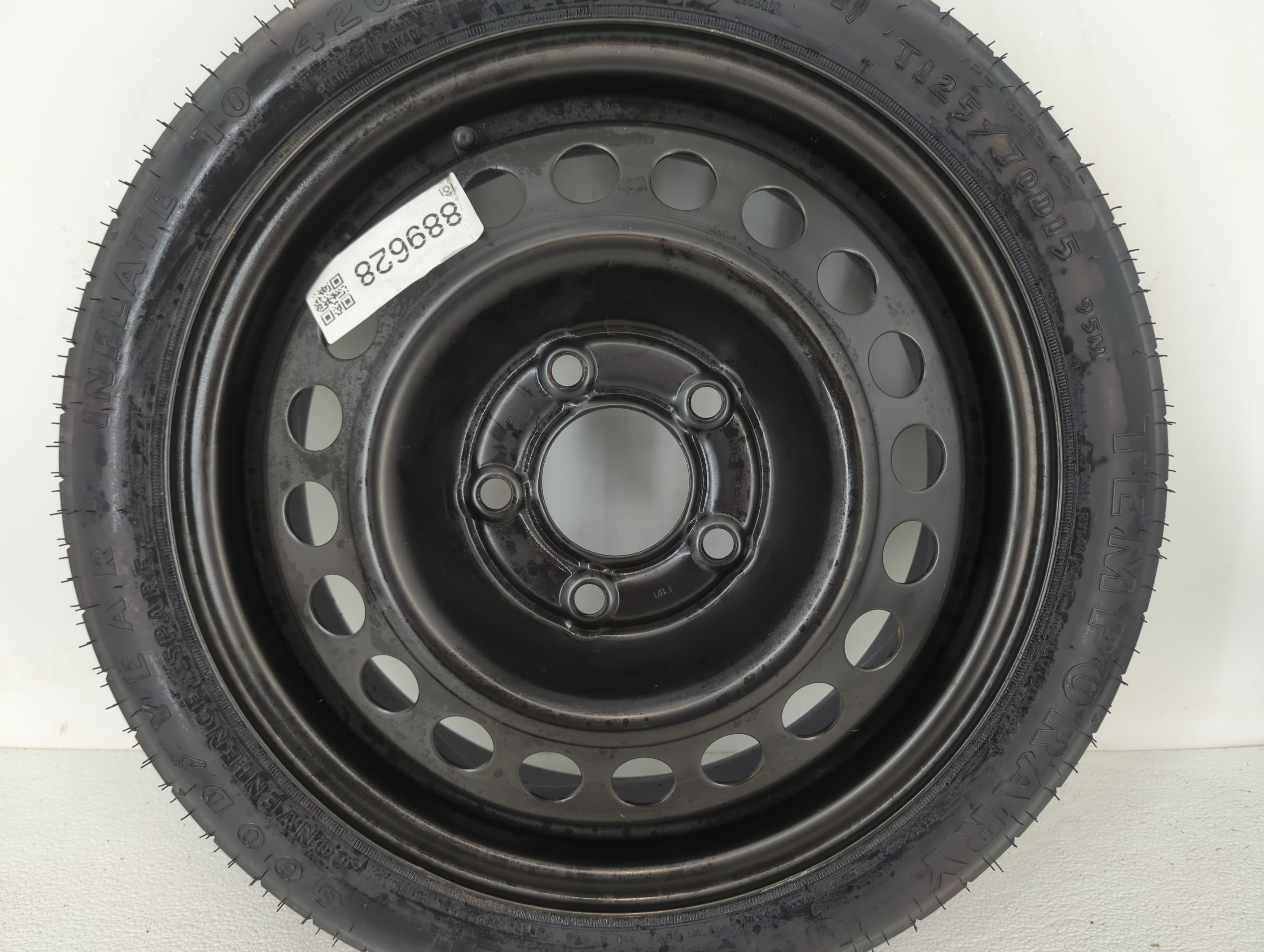 Picture of 2003 Hyundai Tucson Spare Donut Tire Wheel Rim Oem 889628