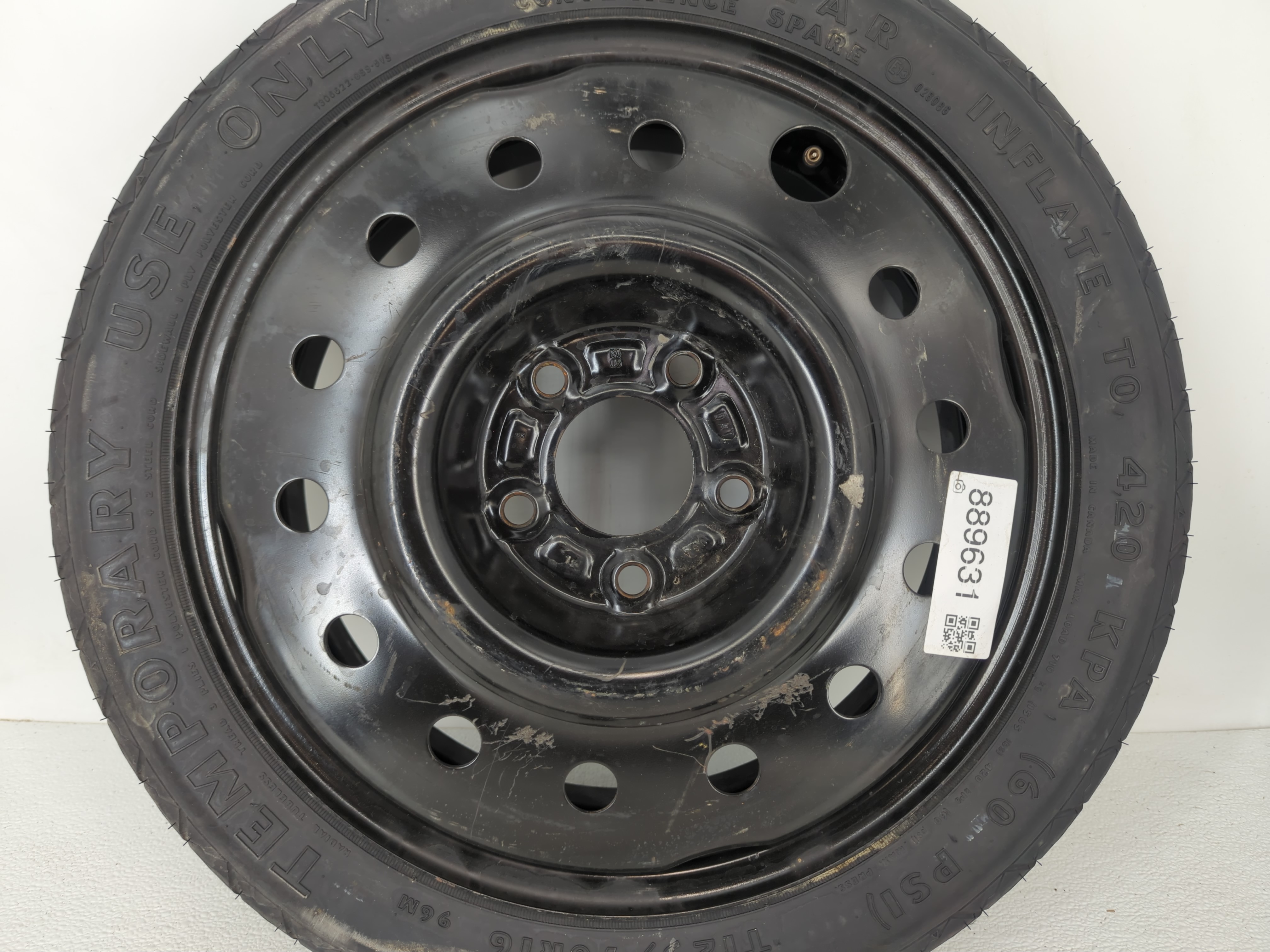 Picture of 2013-2022 Buick Encore Spare Donut Tire Wheel Rim Oem 889631