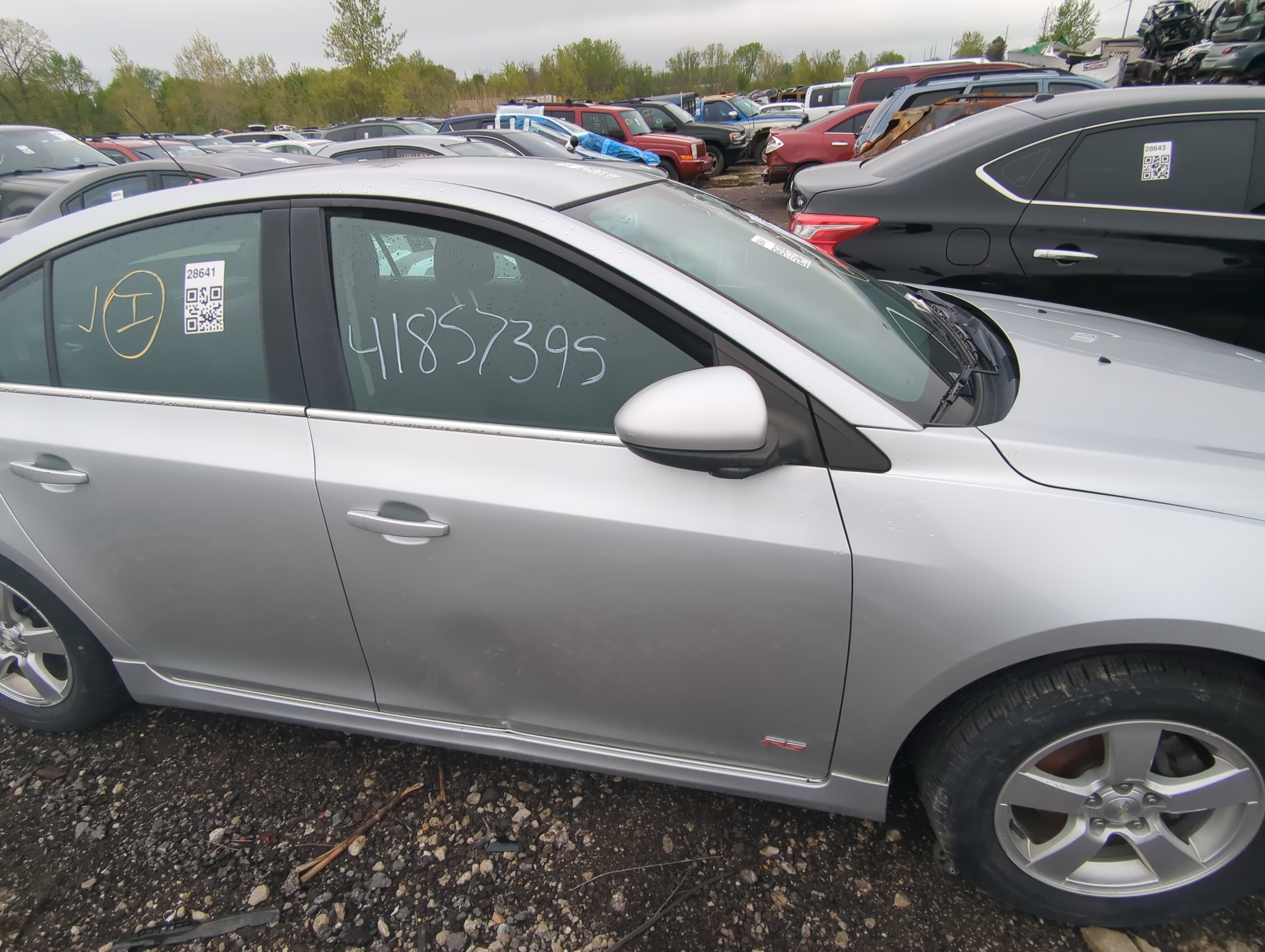 2012-2016 Chevrolet Cruze Passenger Front Door Oem 889963 - Oemusedautoparts1.com