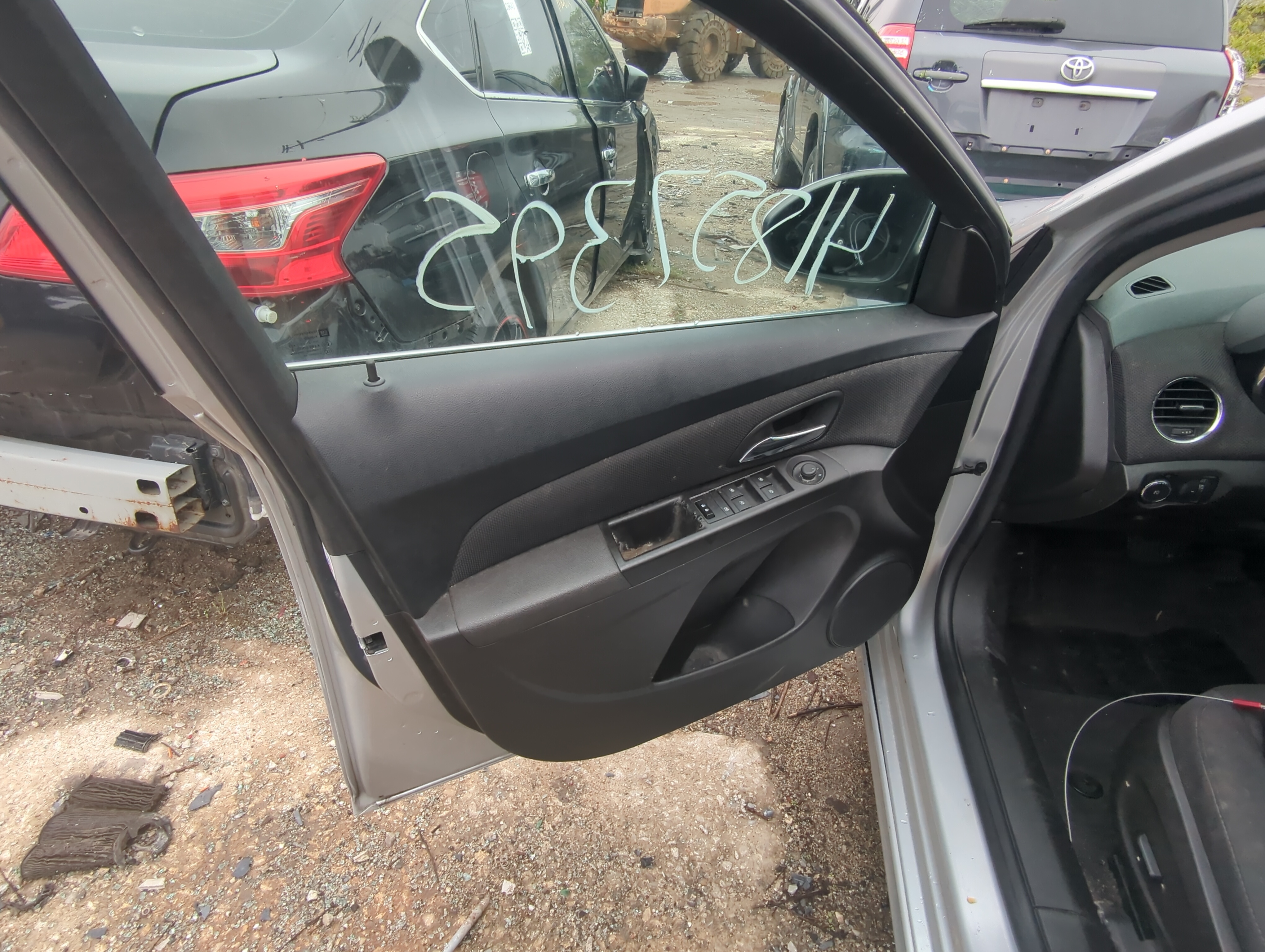 Picture of 2015 Chevrolet Cruze Front Left Driver Interior Door Panel Trim 890048