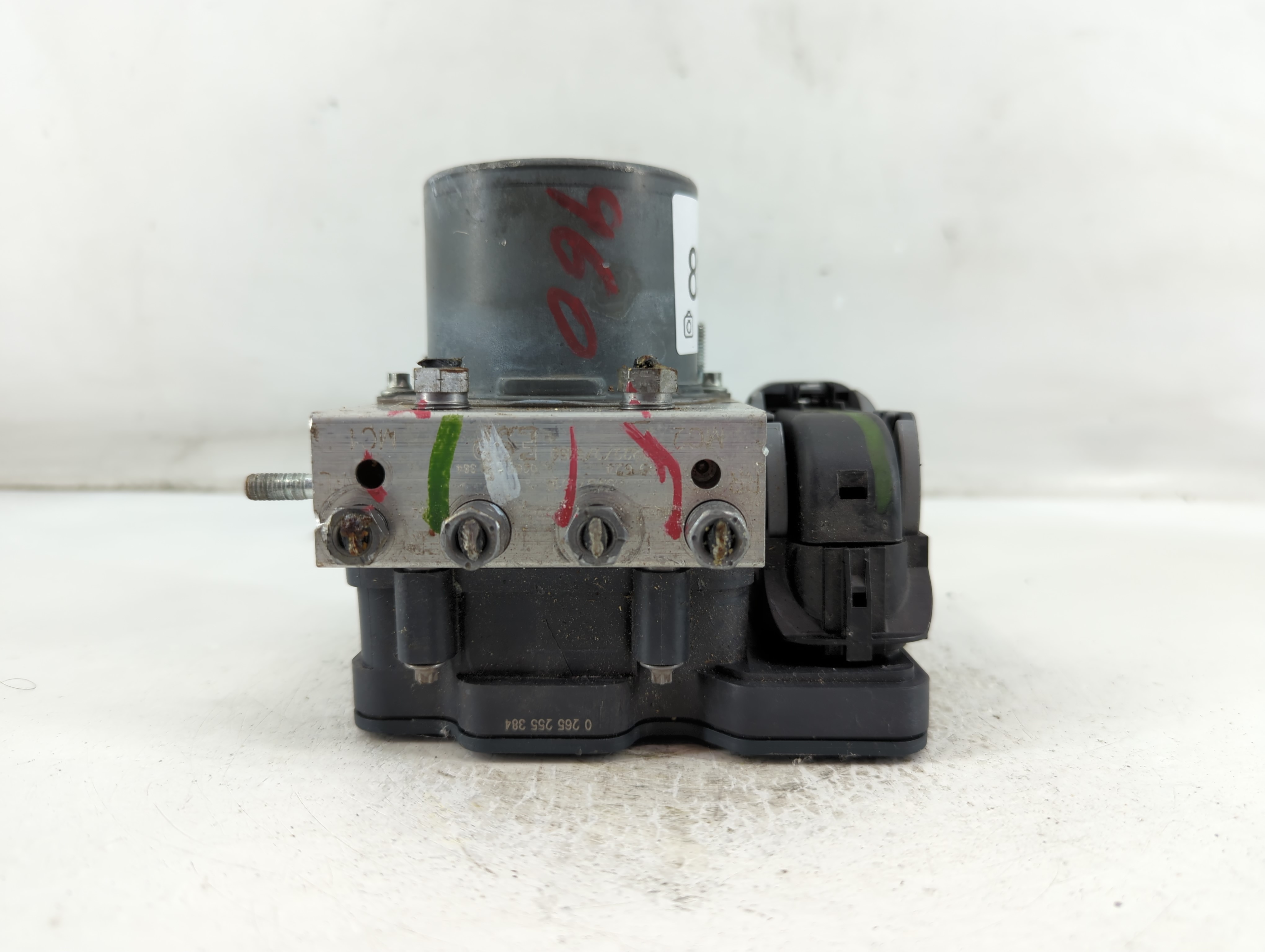 Picture of 2015-2016 Ram Promaster 3500 Abs Pump Control Module 890726