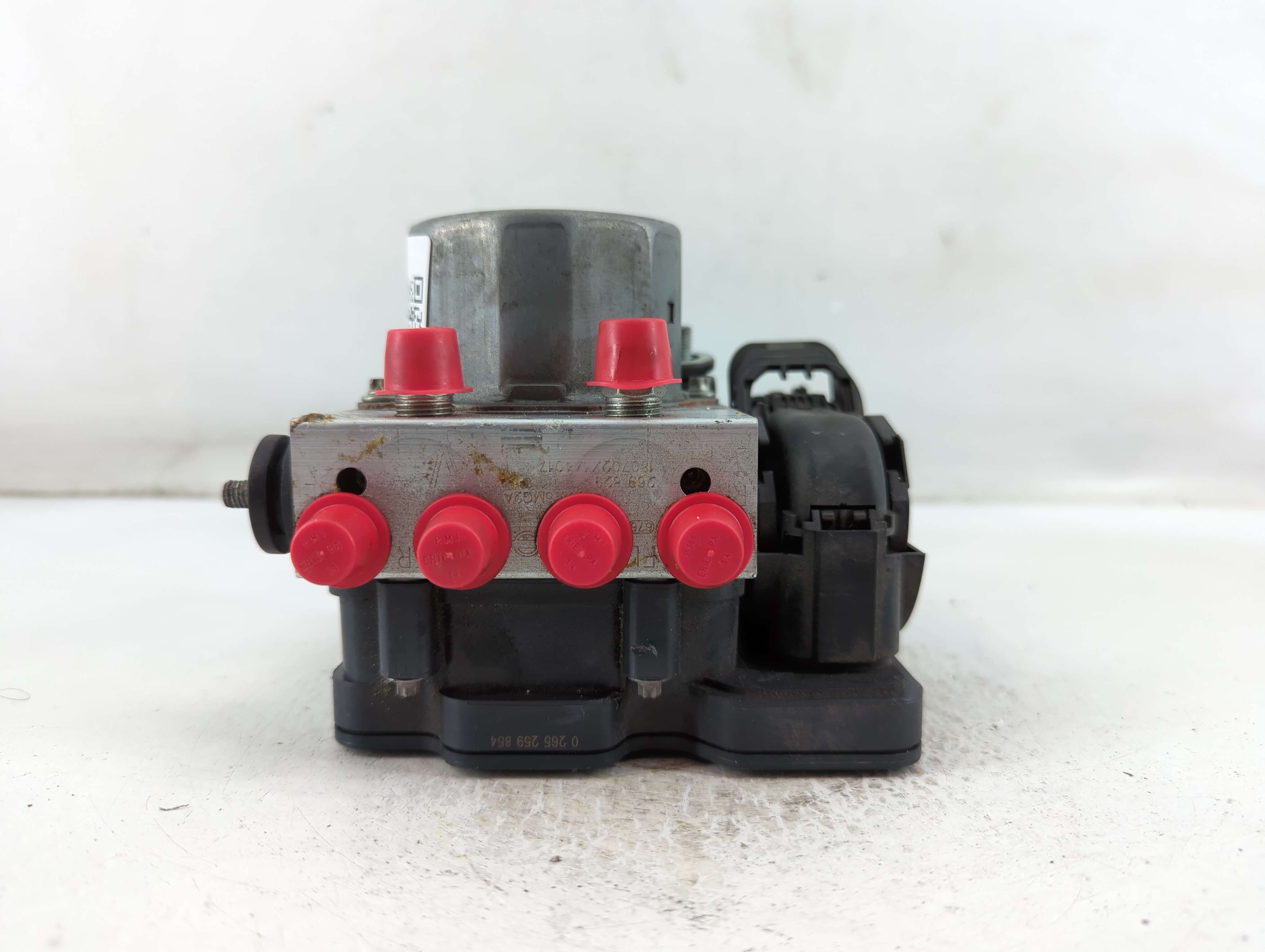 2018-2018 Nissan Rogue Sport Abs Pump Control Module 890730 - Oemusedautoparts1.com