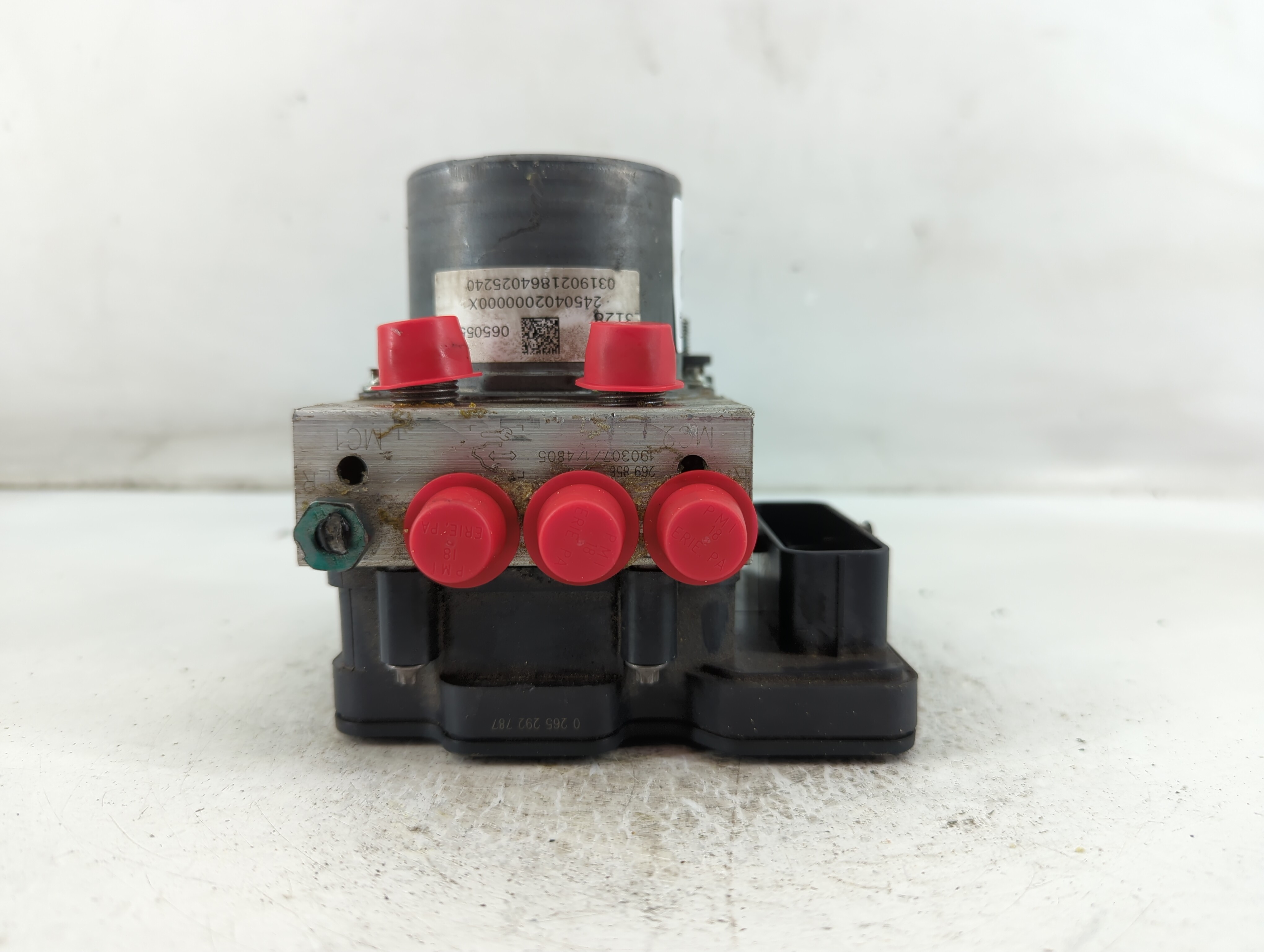 2019-2021 Chevrolet Camaro Abs Pump Control Module 890767 - Oemusedautoparts1.com