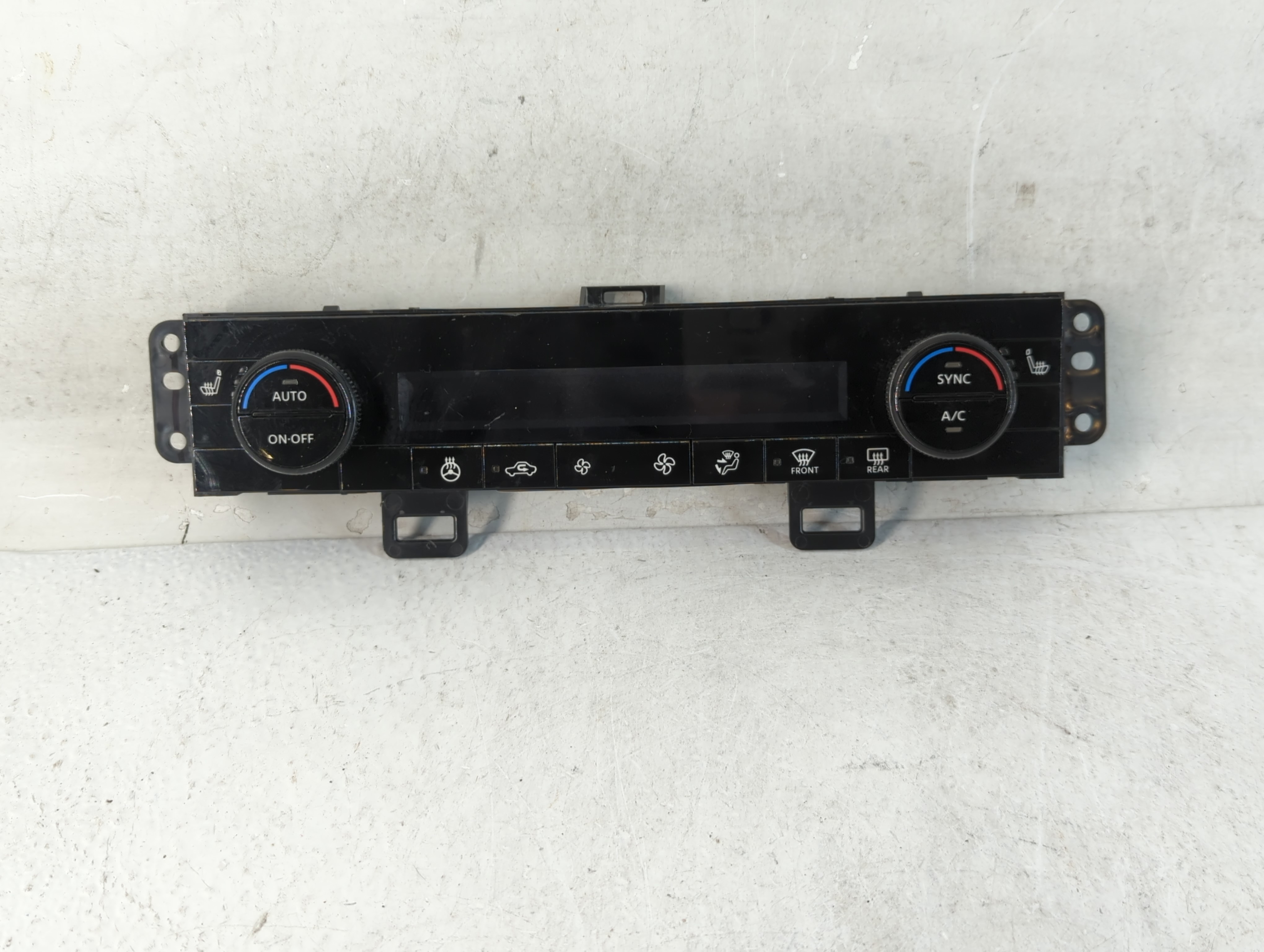 2021-2022 Nissan Rogue Ac Heater Climate Control 275006rl3b 890783 - Oemusedautoparts1.com