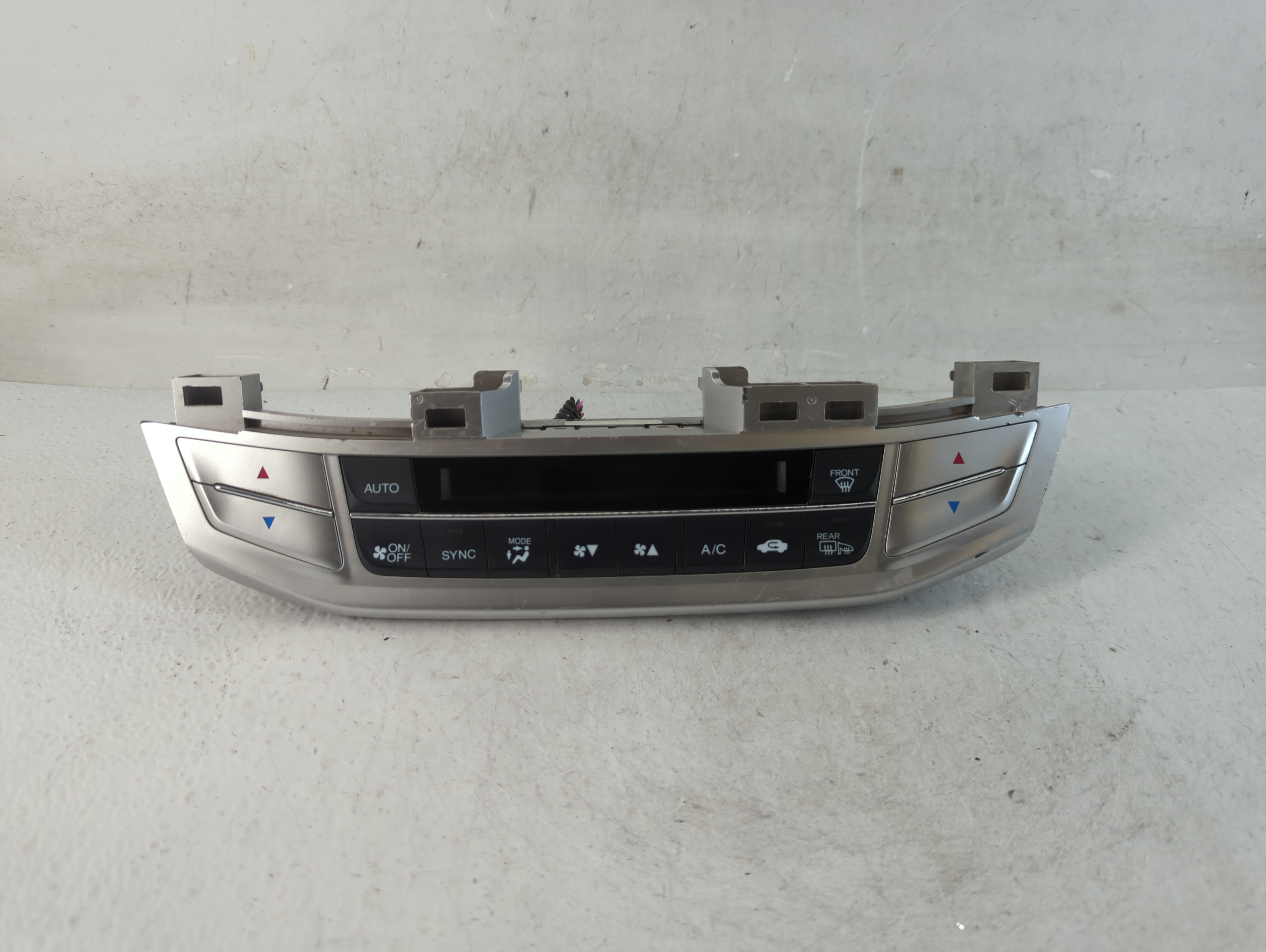 2014-2015 Honda Accord Ac Heater Climate Control Nh869l|29513241051 890787 - Oemusedautoparts1.com