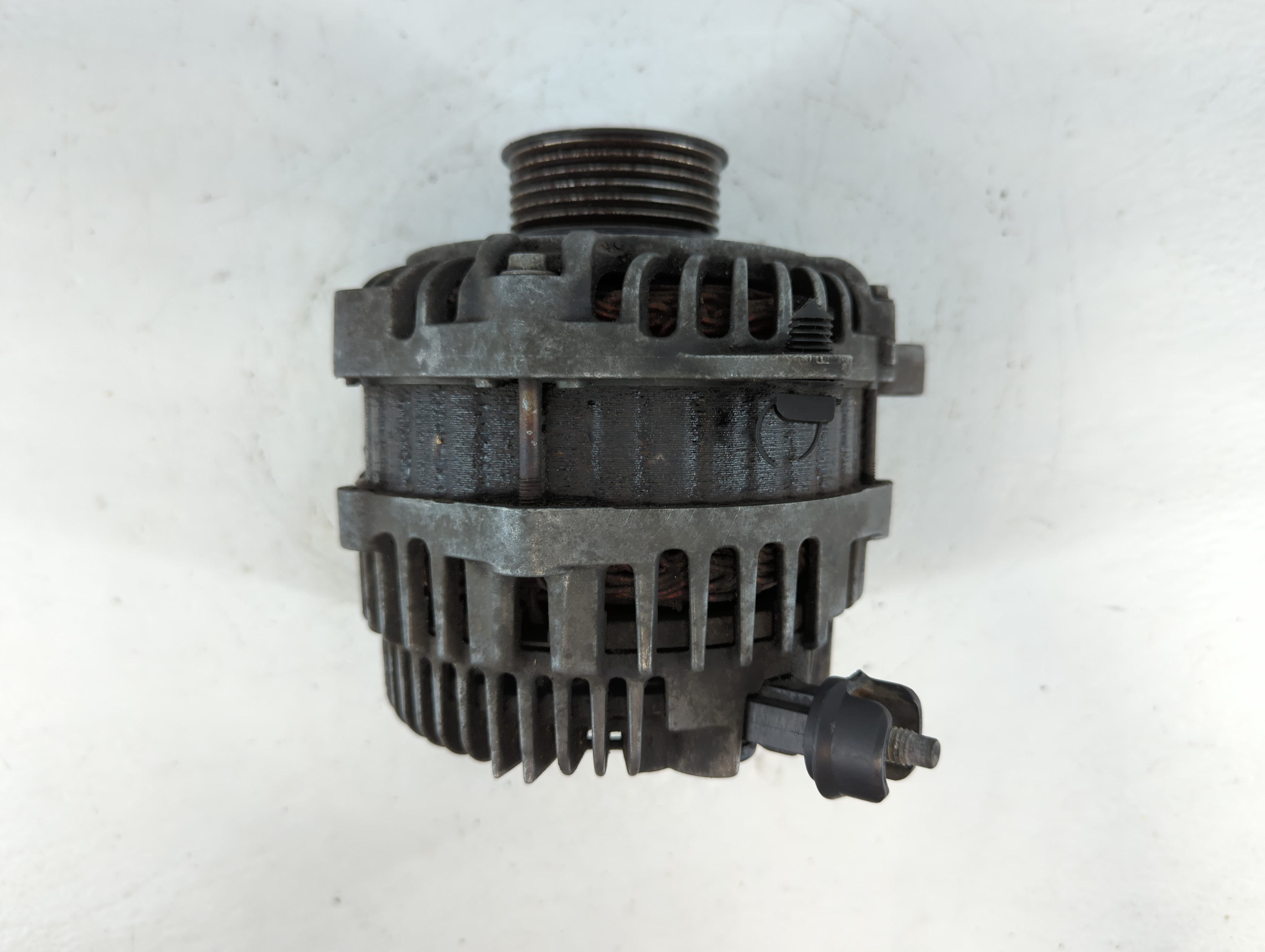 Picture of 2007-2014 Ford Edge Alternator Generator Charging Assembly Engine Oem 890800