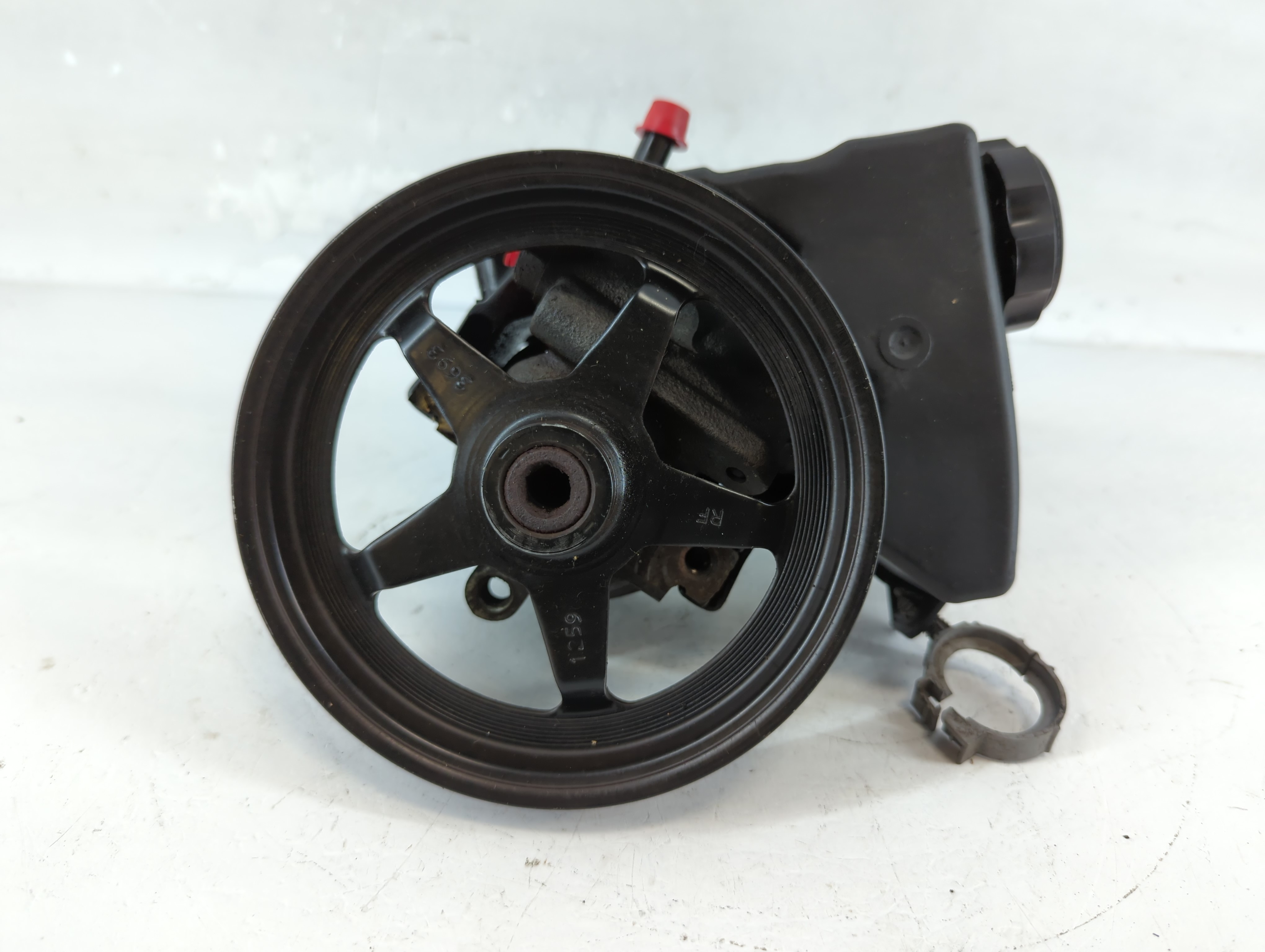 2005-2005 Pontiac Montana Power Steering Column Pump Oem 890814 - Oemusedautoparts1.com