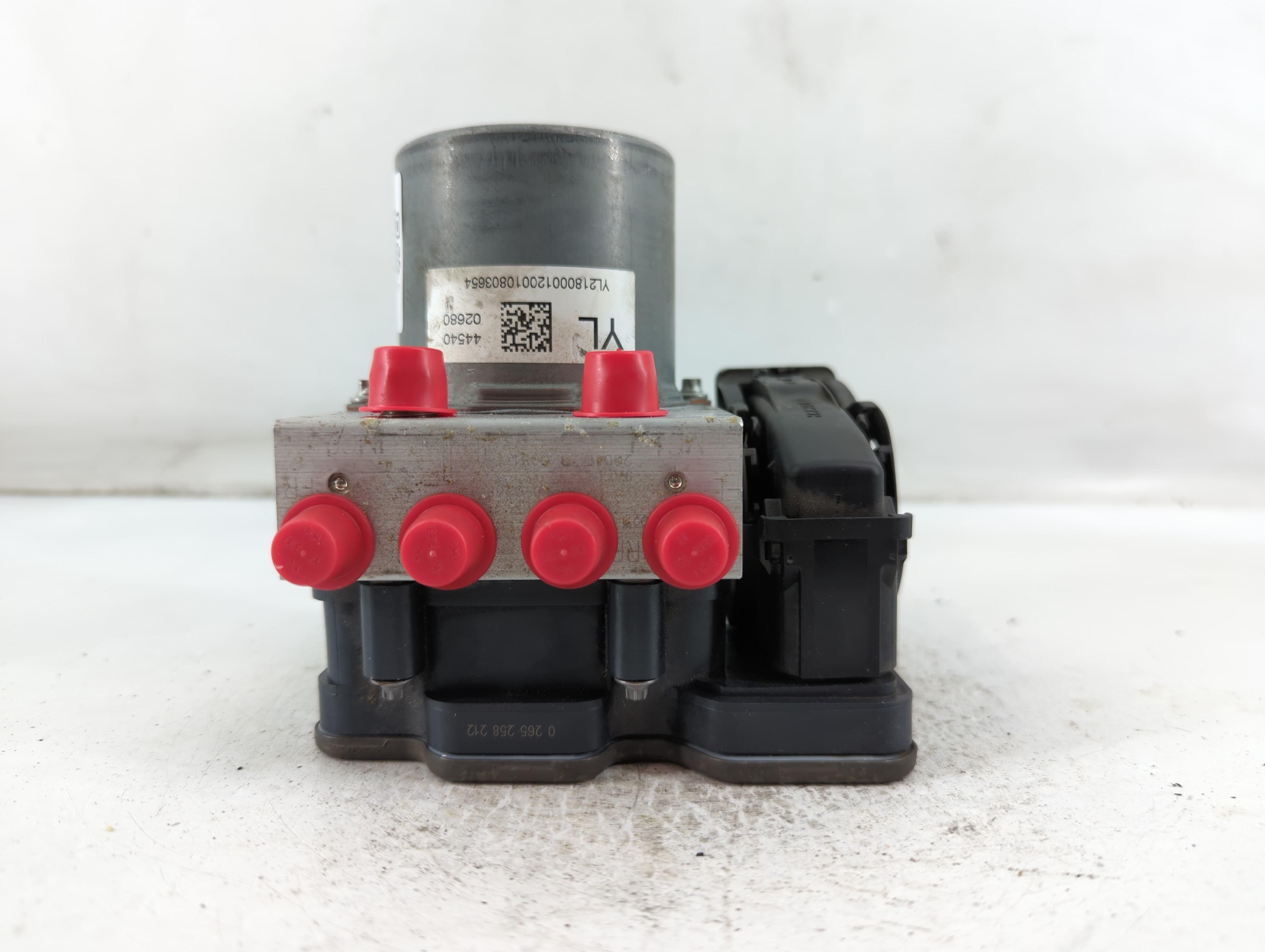 2020-2022 Toyota Corolla Abs Pump Control Module 890830 - Oemusedautoparts1.com