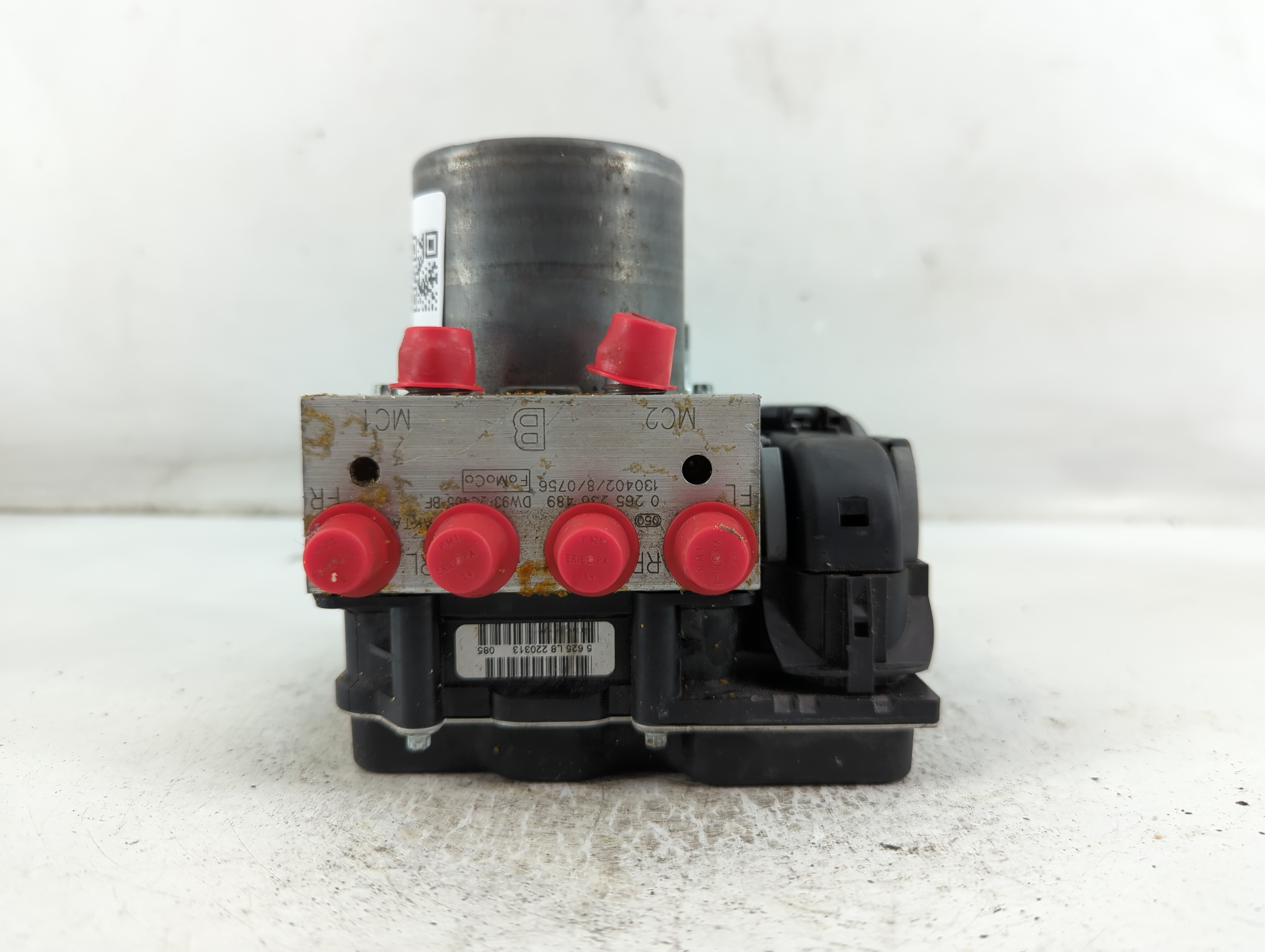 2013-2015 Jaguar Xj Abs Pump Control Module 890838 - Oemusedautoparts1.com
