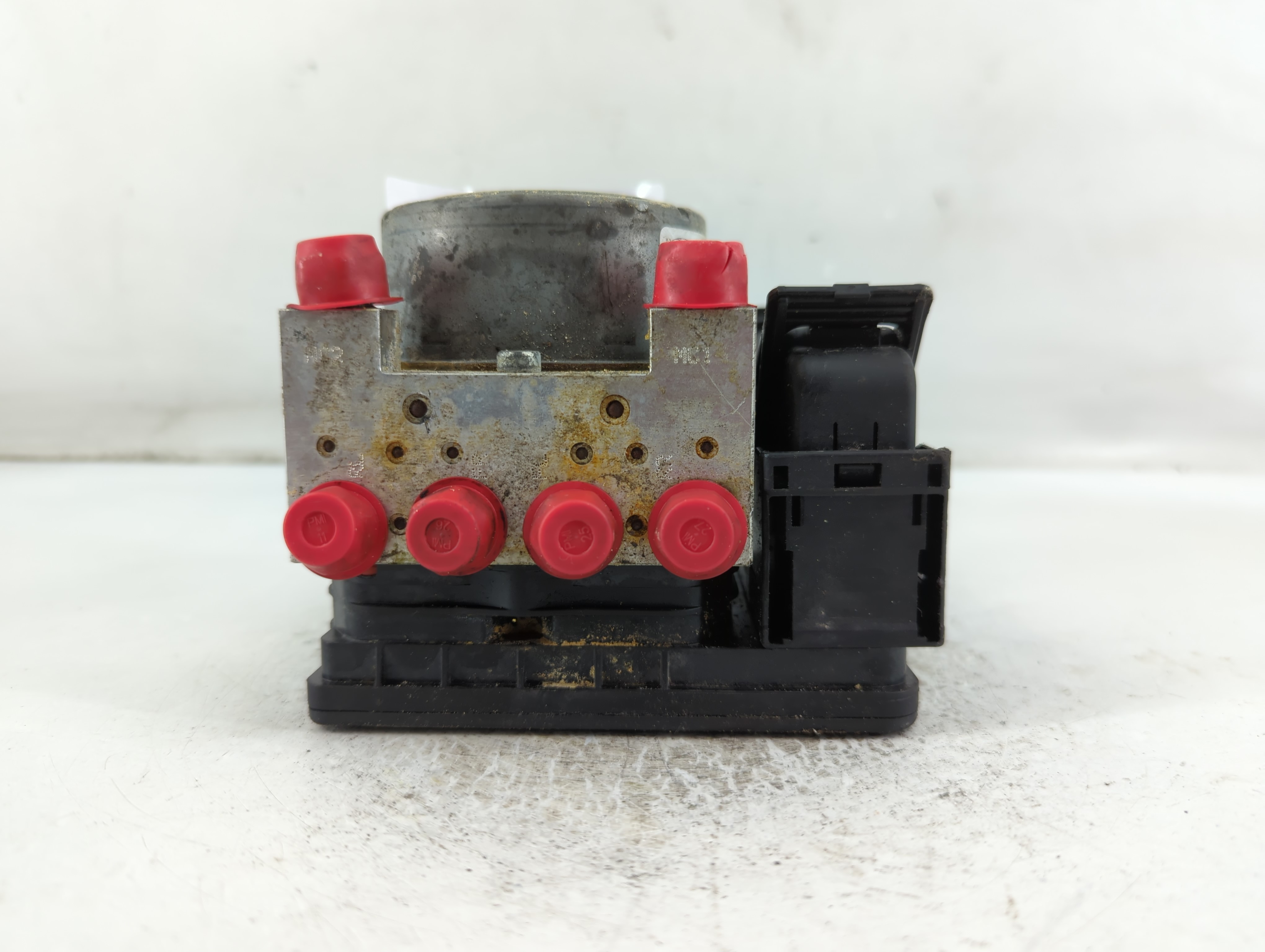 2015-2015 Ford Mustang Abs Pump Control Module 890861 - Oemusedautoparts1.com
