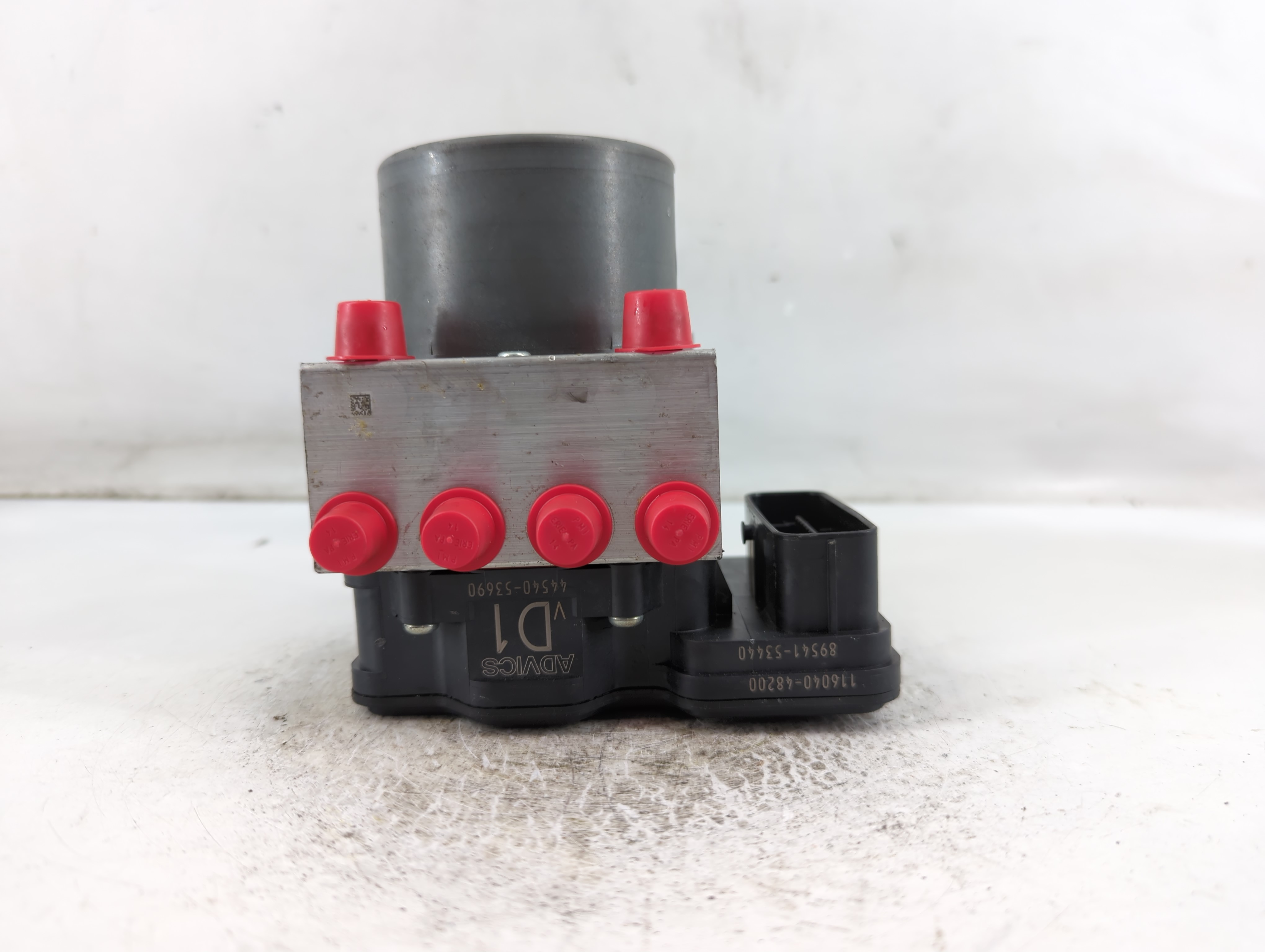 Picture of 2018-2019 Lexus Is300 Abs Pump Control Module 890862
