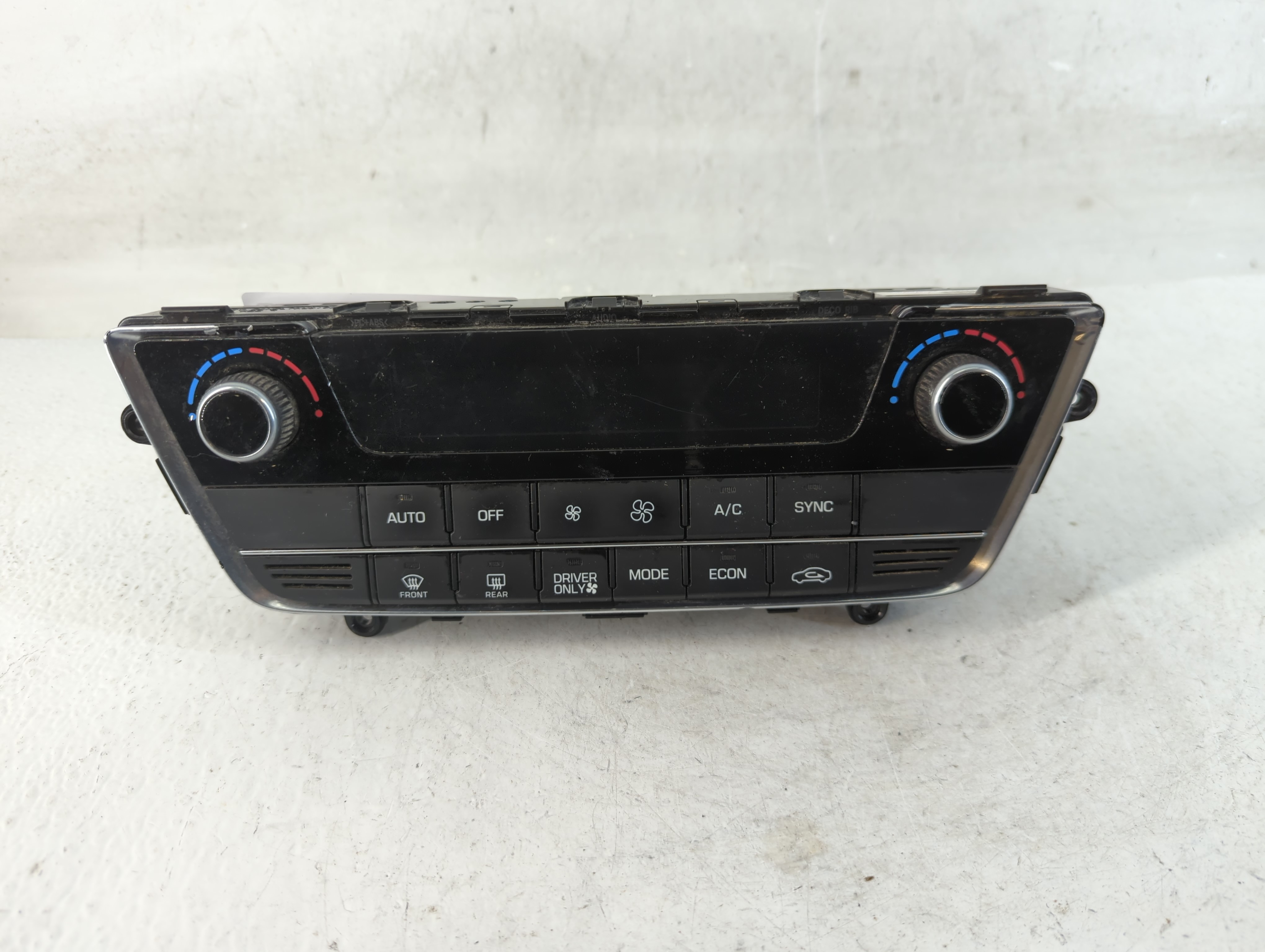 2016-2017 Hyundai Sonata Ac Heater Climate Control 97250-e6240 890890 - Oemusedautoparts1.com