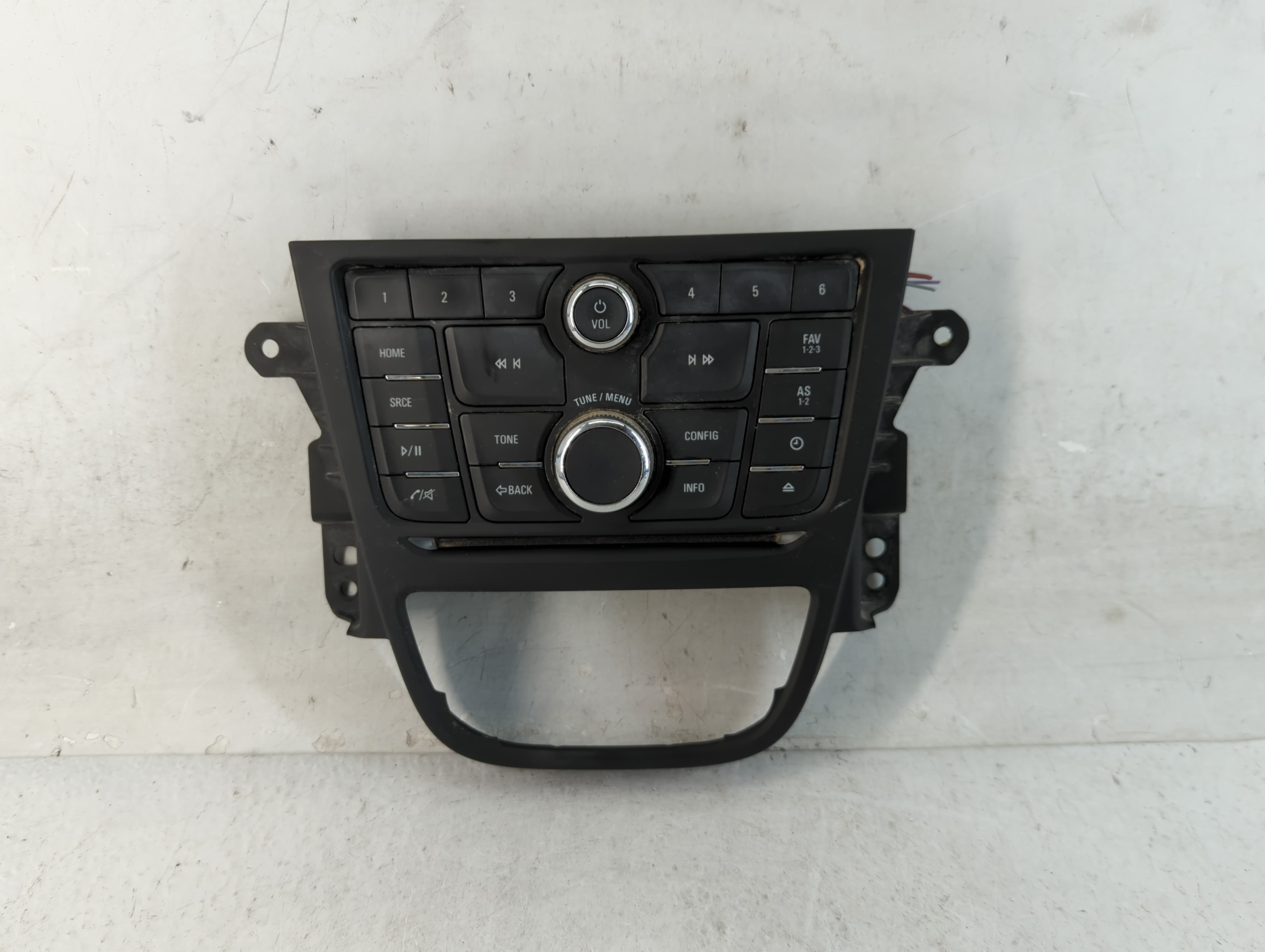 2013-2016 Buick Encore Ac Heater Climate Control 95052533 890958 - Oemusedautoparts1.com