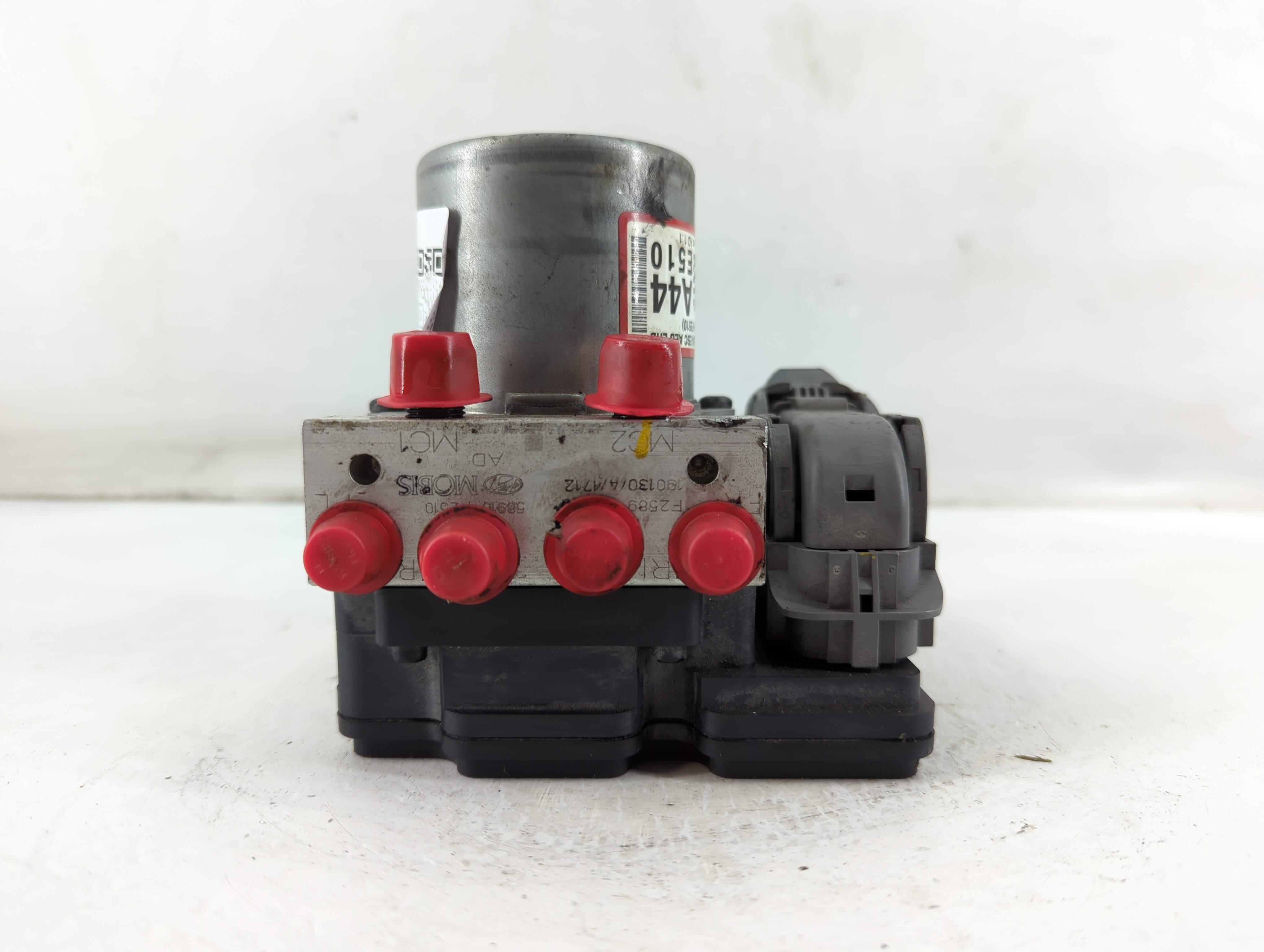 2019-2019 Hyundai Elantra Abs Pump Control Module 890972 - Oemusedautoparts1.com