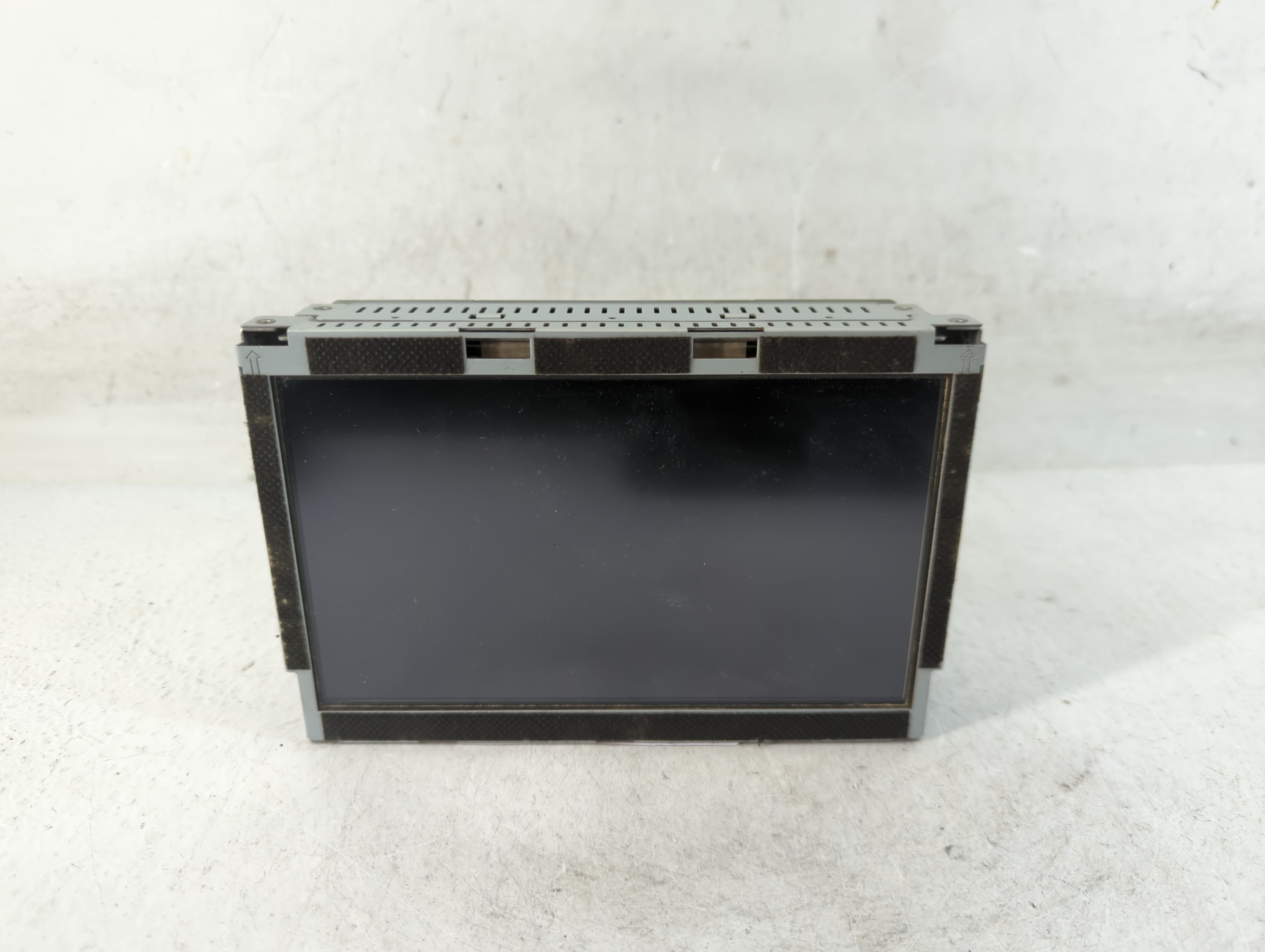 2015-2017 Hyundai Azera Information Display Screen 890982 - Oemusedautoparts1.com