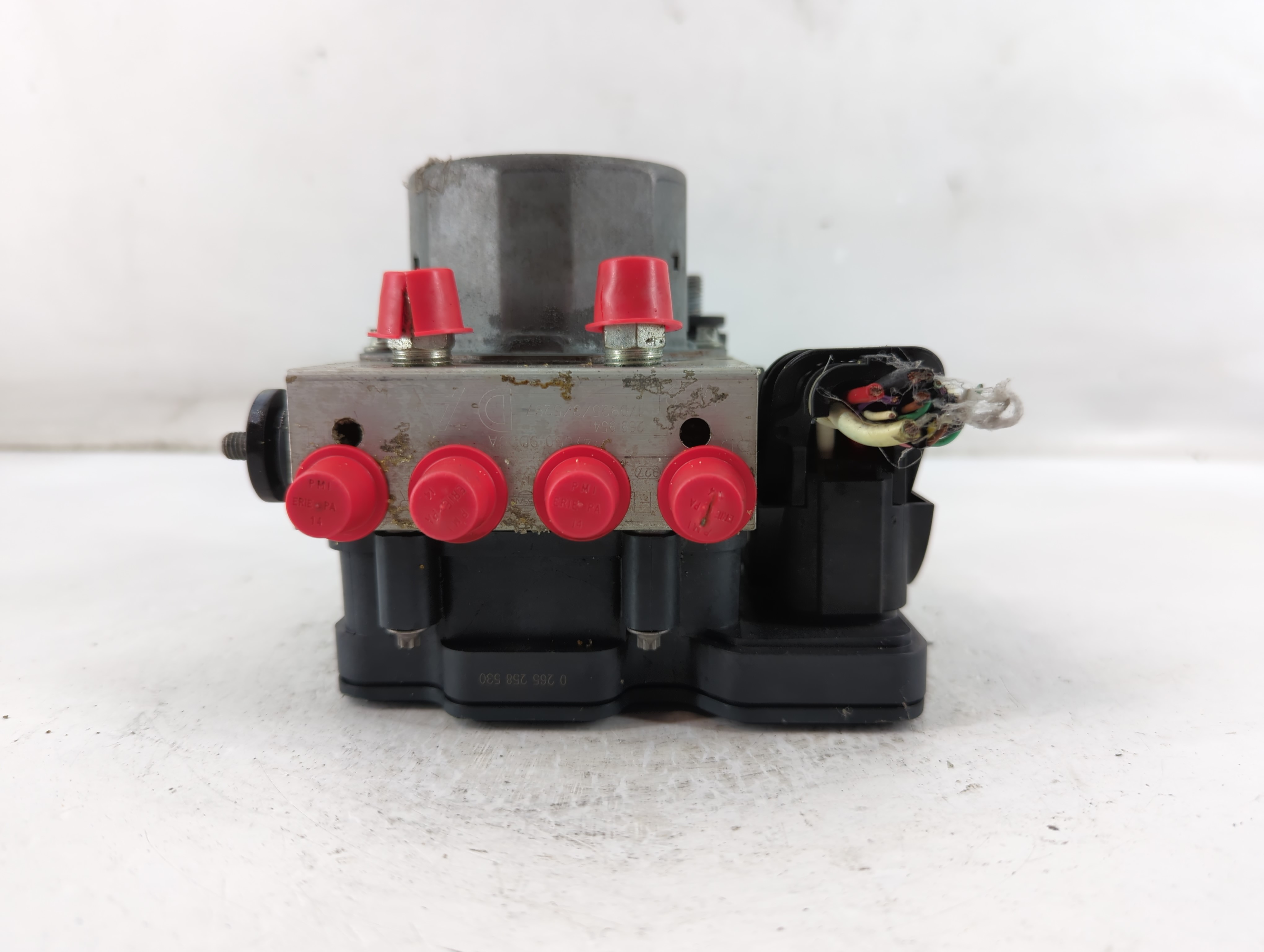 2017-2018 Nissan Maxima Abs Pump Control Module 890995 - Oemusedautoparts1.com