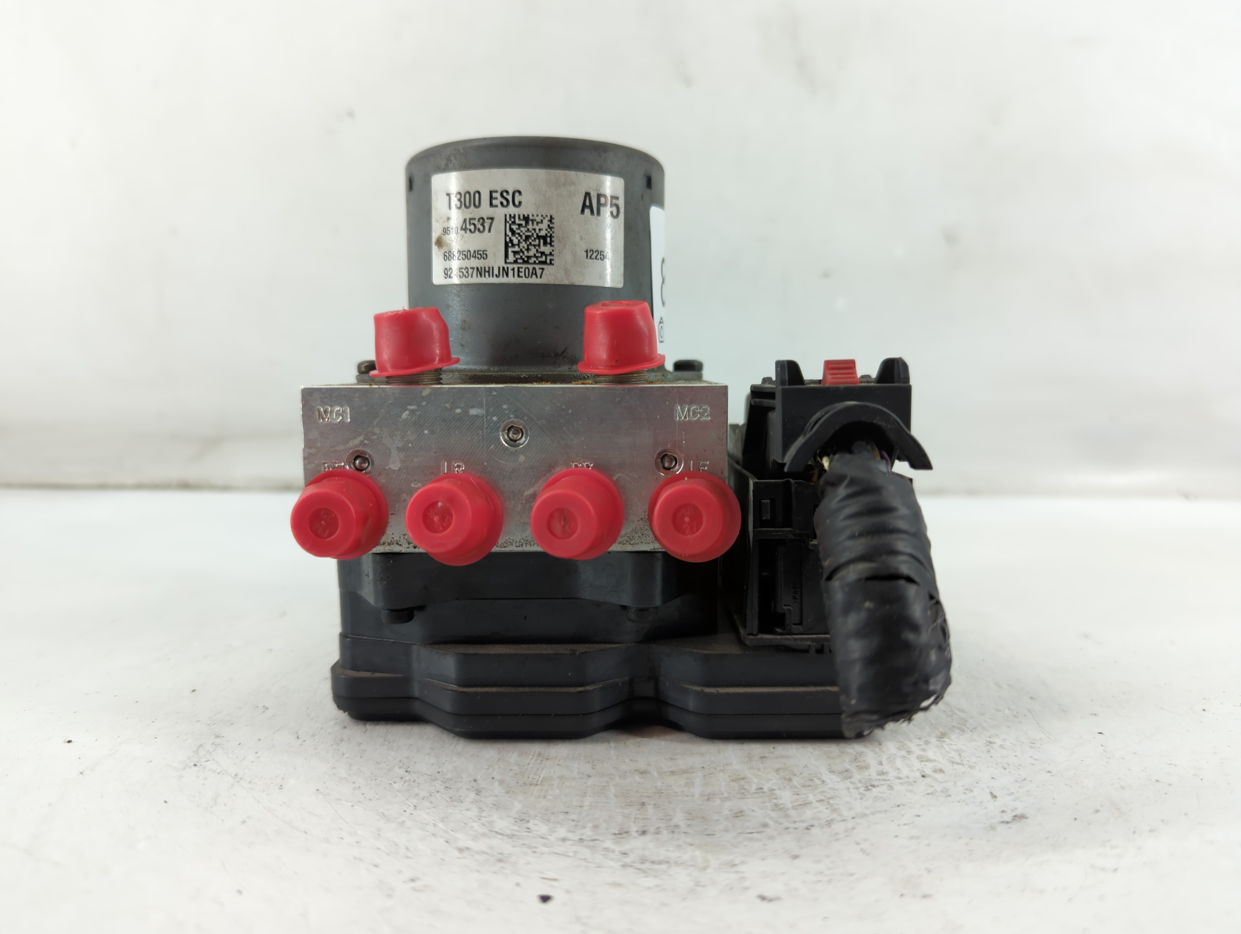 2012-2013 Chevrolet Sonic Abs Pump Control Module 890998 - Oemusedautoparts1.com