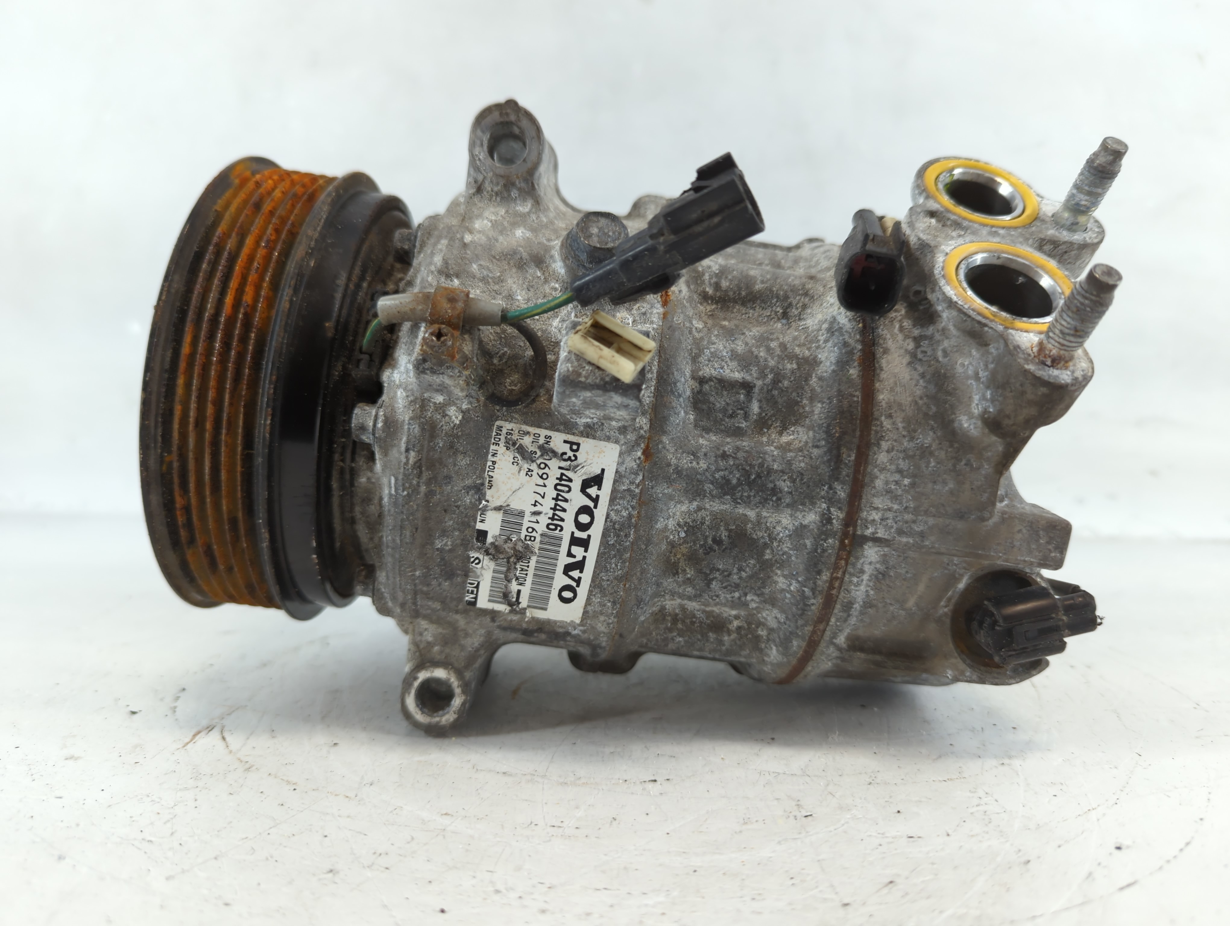 Picture of 2015-2017 Volvo Xc60 Air Conditioning A/c Ac Compressor Oem 891010