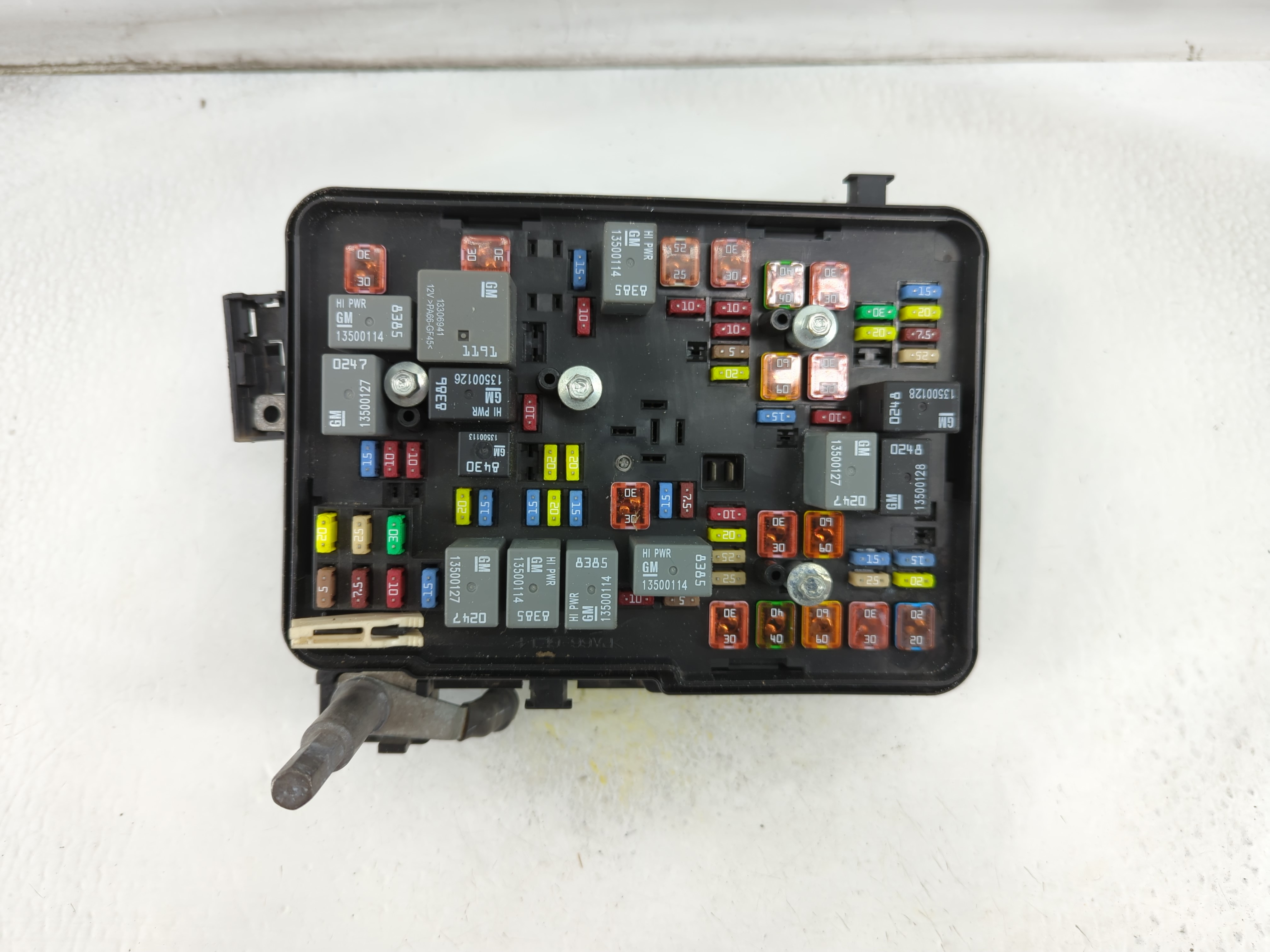 Picture of 2014 Chevrolet Equinox Fusebox Fuse Box Relay Module 891044