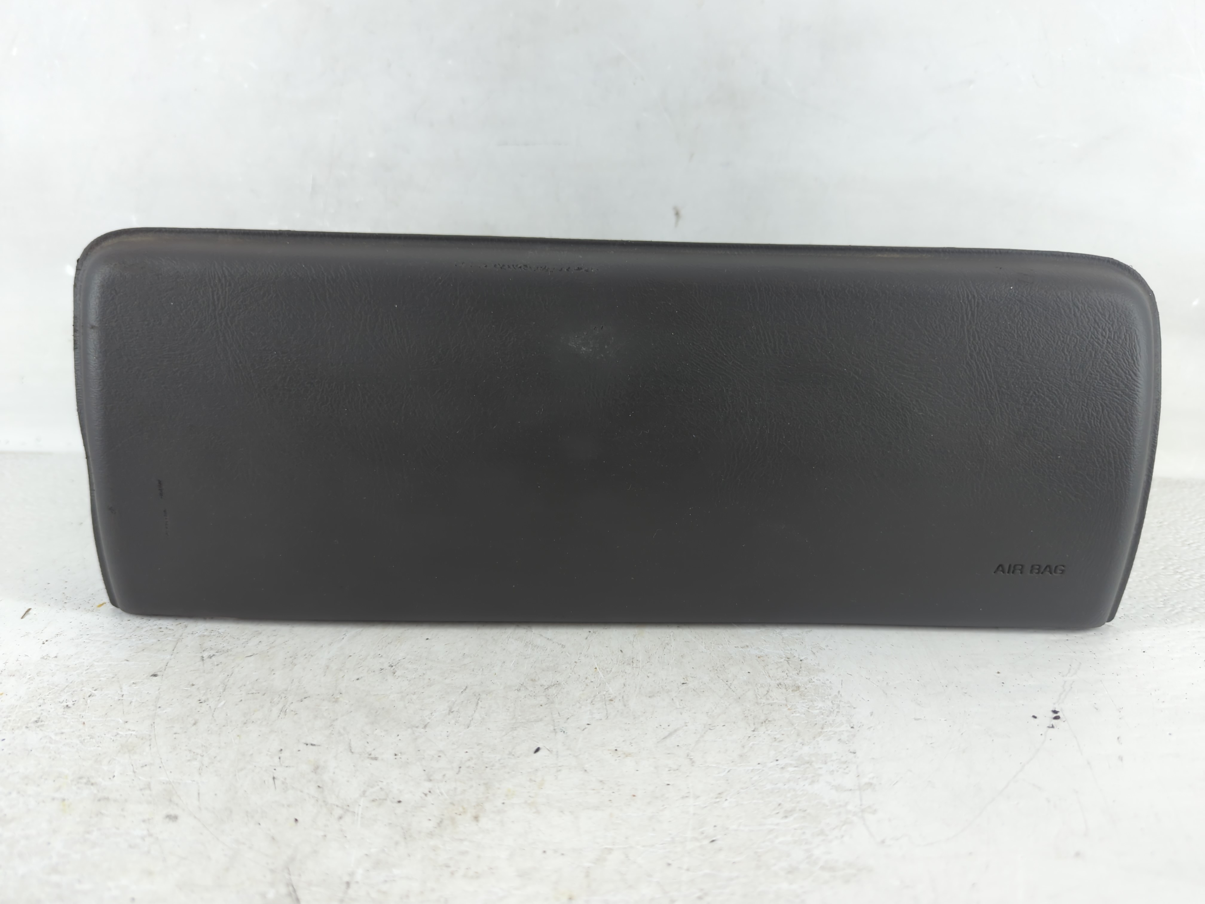 Picture of Chevrolet Avalanche Air Bag Passenger Right Dashboard Oem Black 891235