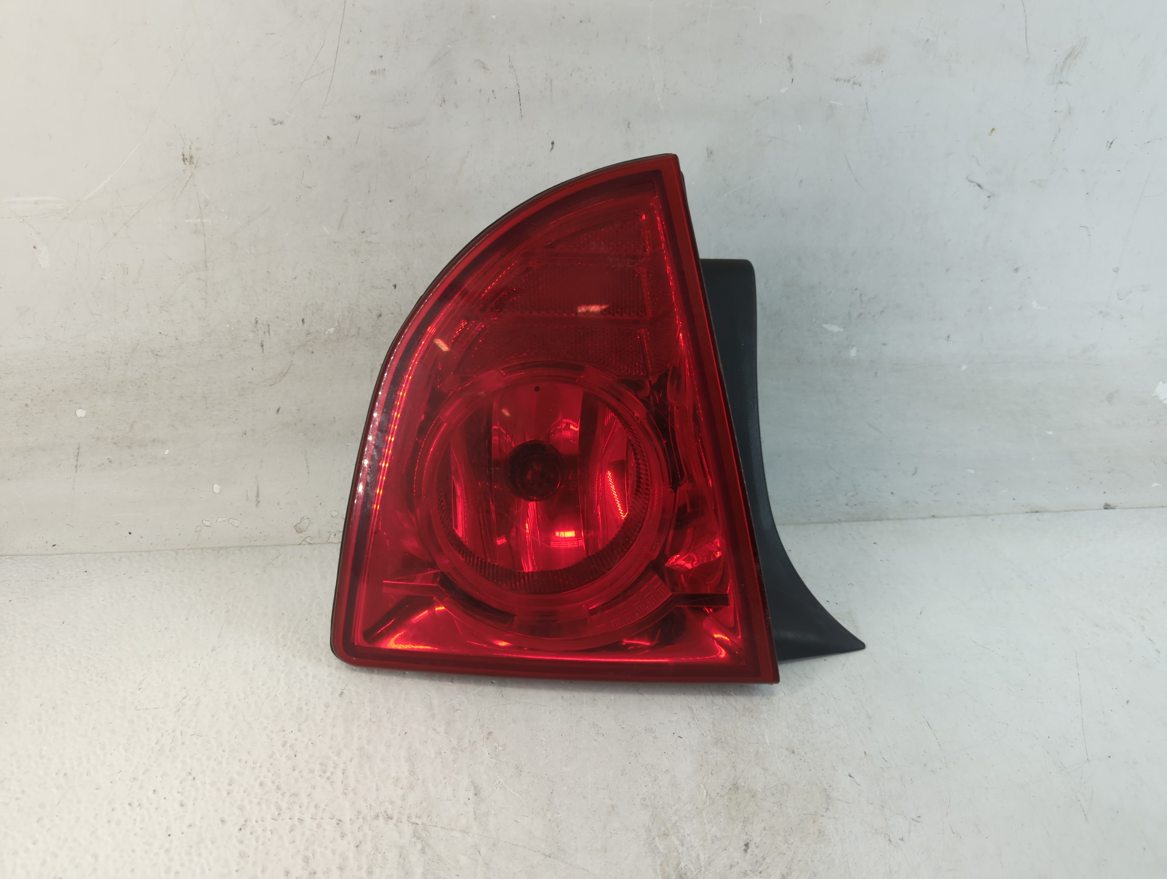 2010 Chevrolet Malibu Driver Left Side Tail Light Taillight Oem 891602 - Oemusedautoparts1.com