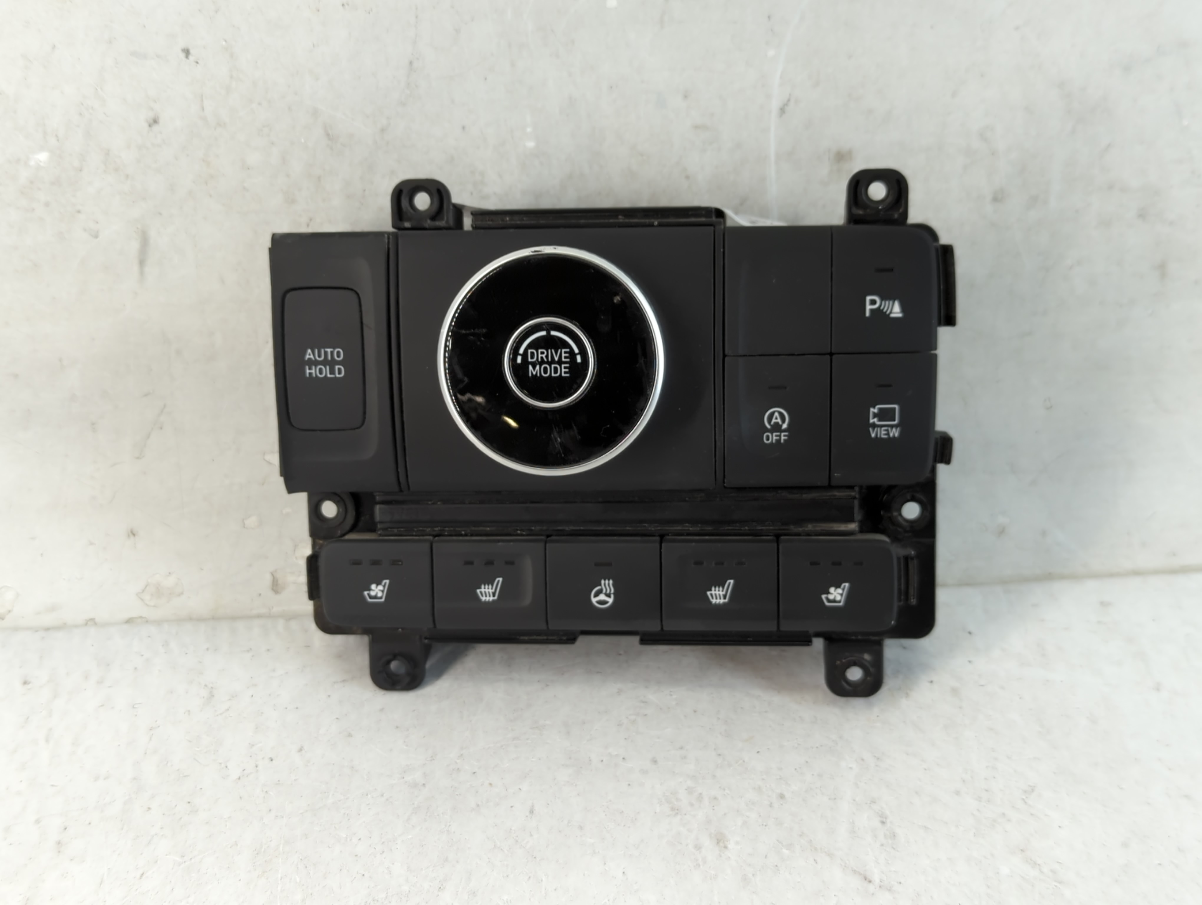 2020-2022 Hyundai Palisade Am Fm Cd Player Radio Receiver 892325 - Oemusedautoparts1.com
