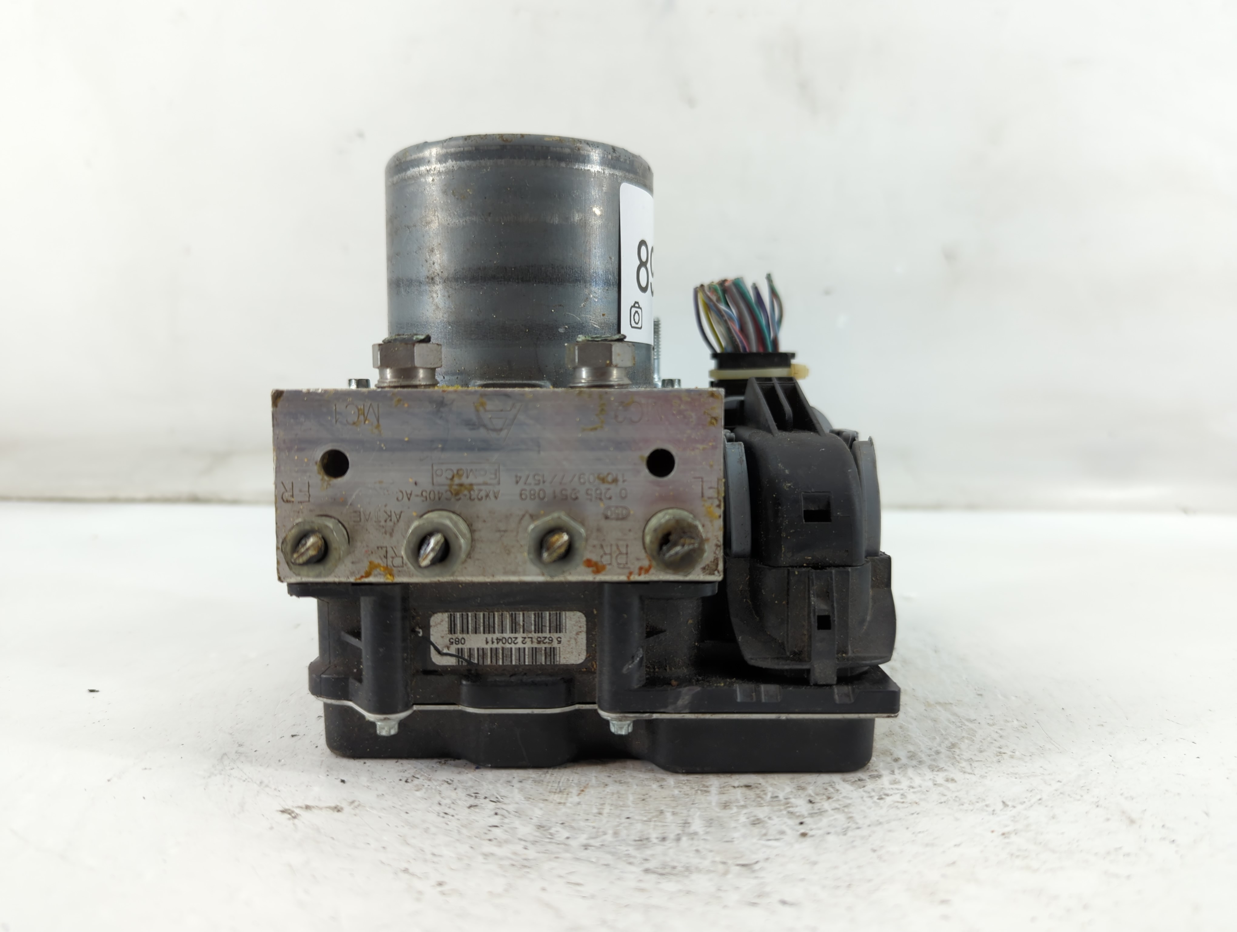 2010-2011 Jaguar Xf Abs Pump Control Module 892333 - Oemusedautoparts1.com