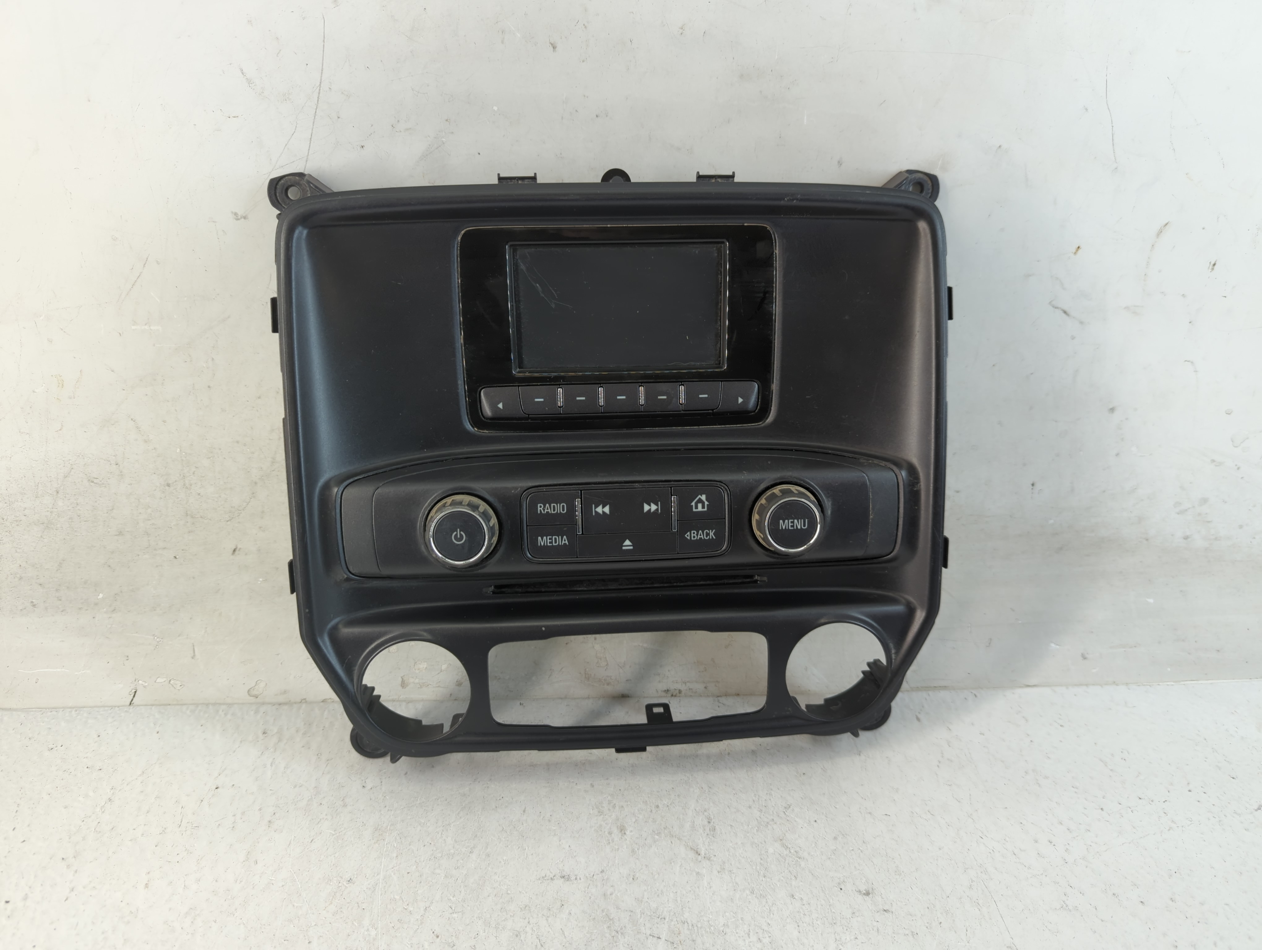 2015 Chevrolet Silverado 1500 Am Fm Cd Player Radio Receiver 892340 - Oemusedautoparts1.com