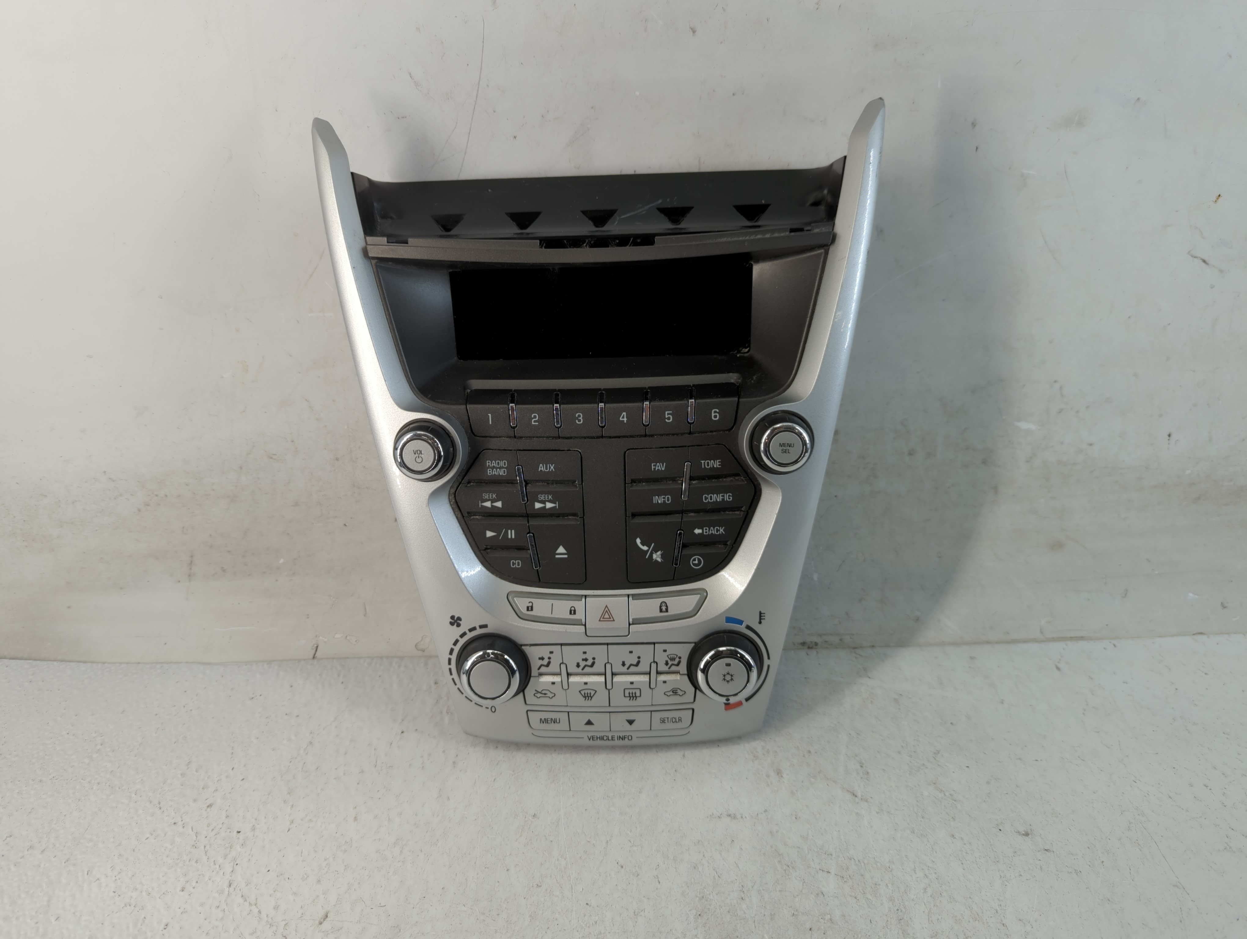 2010-2011 Chevrolet Equinox Am Fm Cd Player Radio Receiver 892341 - Oemusedautoparts1.com
