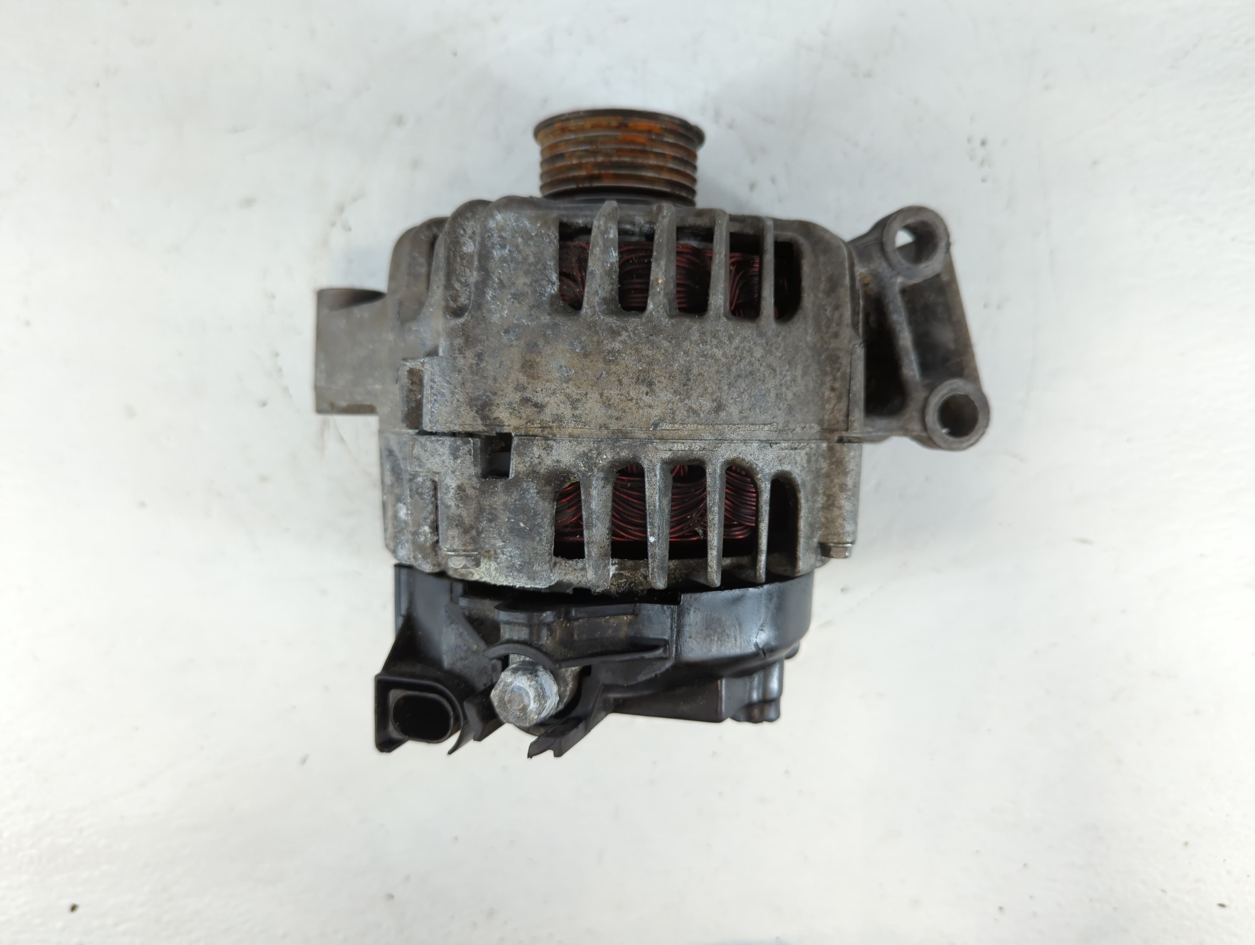 2011-2019 Ford Fiesta Alternator Generator Charging Assembly Engine Oem 892348 - Oemusedautoparts1.com