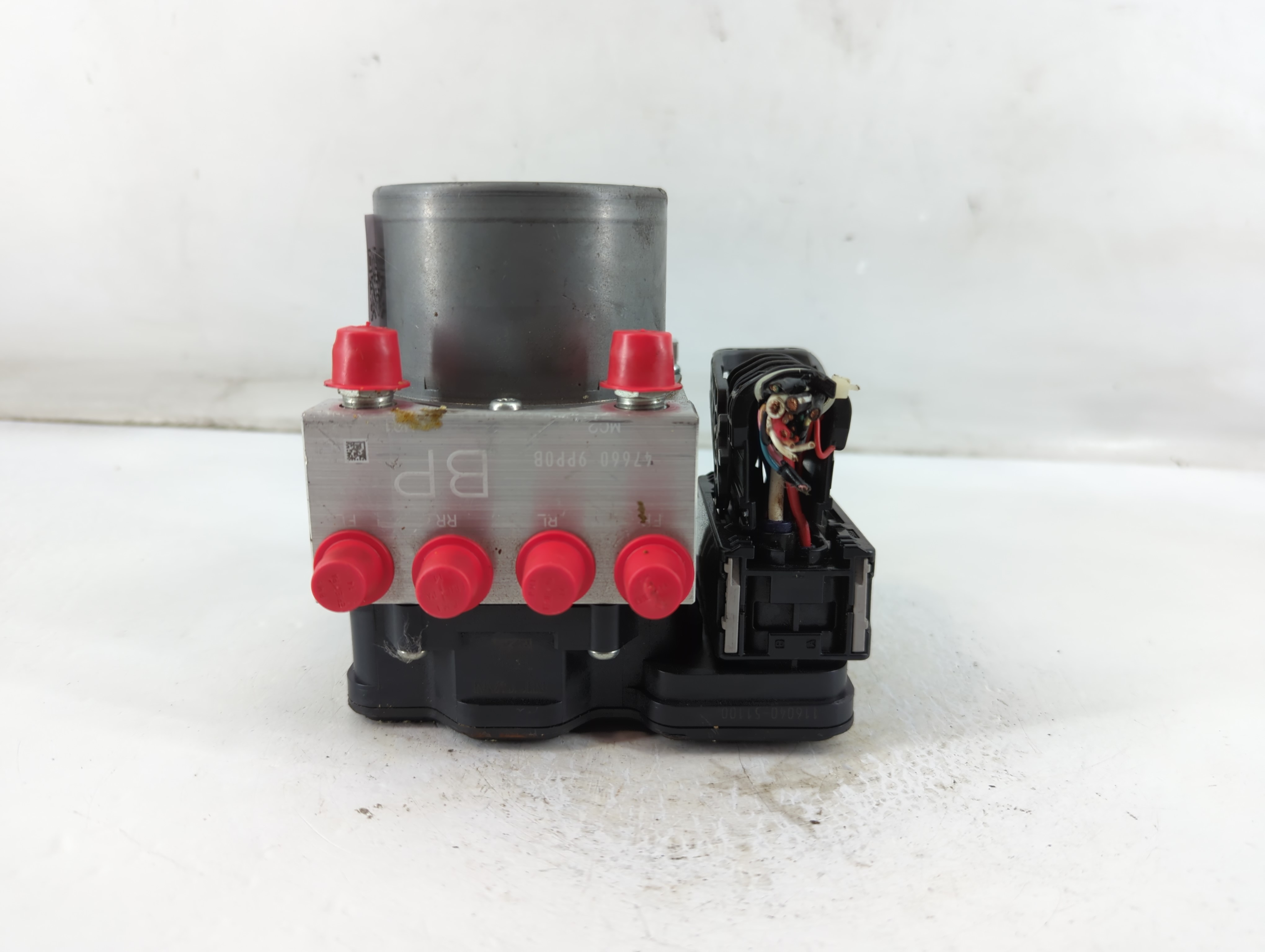2018-2020 Nissan Pathfinder Abs Pump Control Module 892363 - Oemusedautoparts1.com