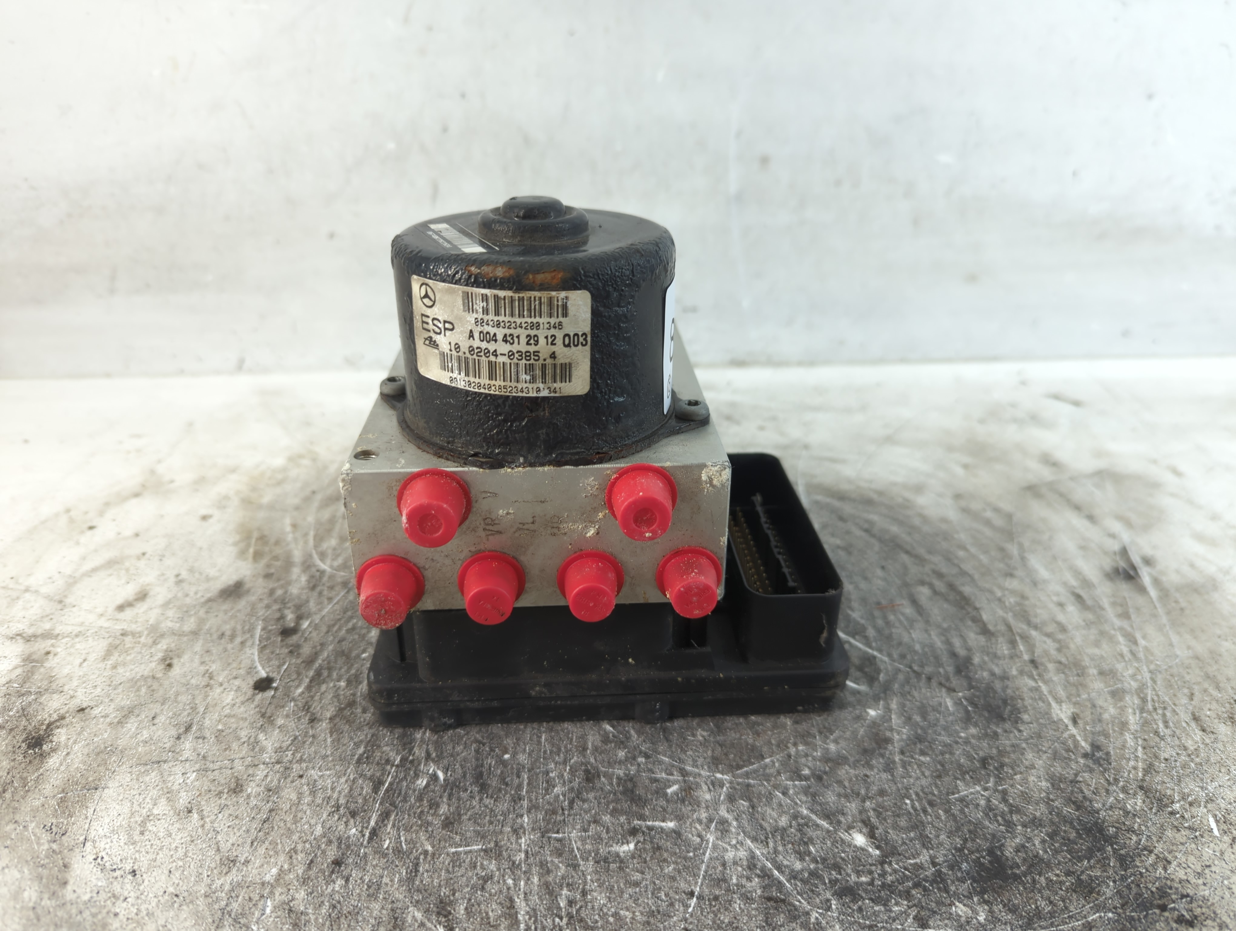 2004-2005 Mercedes-benz C230 Abs Pump Control Module 892423 - Oemusedautoparts1.com