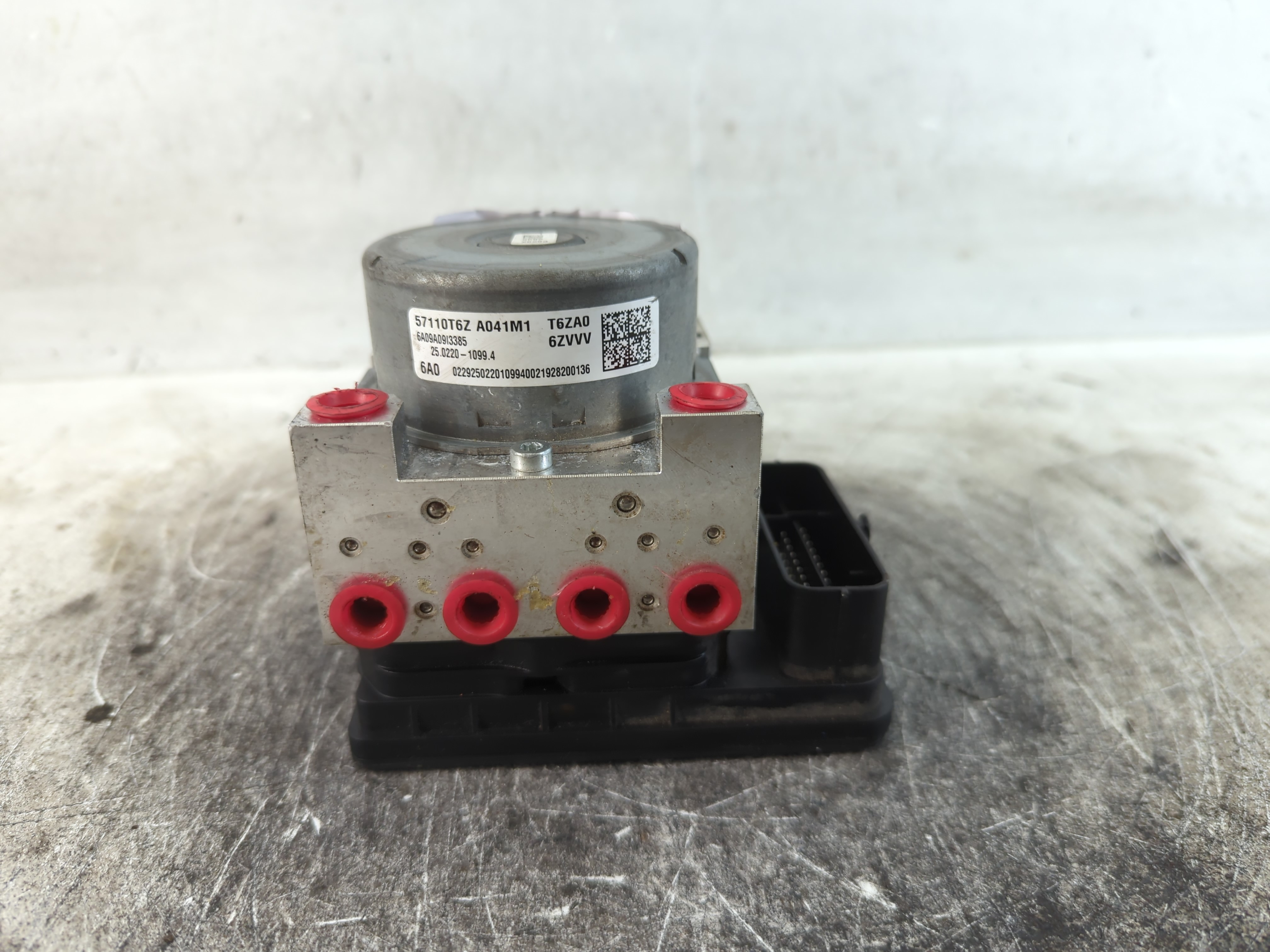 2017-2019 Honda Ridgeline Abs Pump Control Module 892425 - Oemusedautoparts1.com