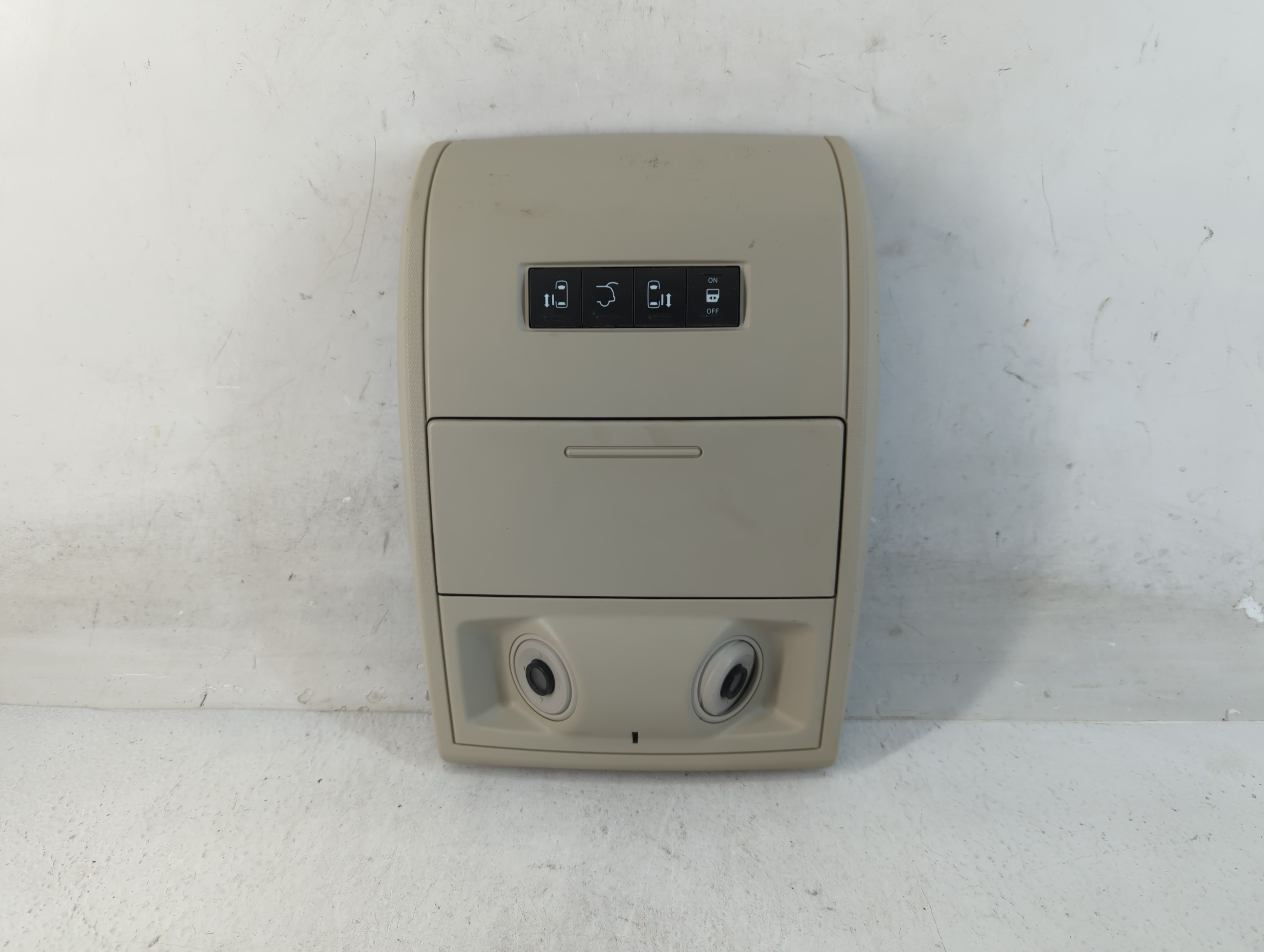 2011 Dodge Grand Caravan Overhead Roof Console 892434 - Oemusedautoparts1.com