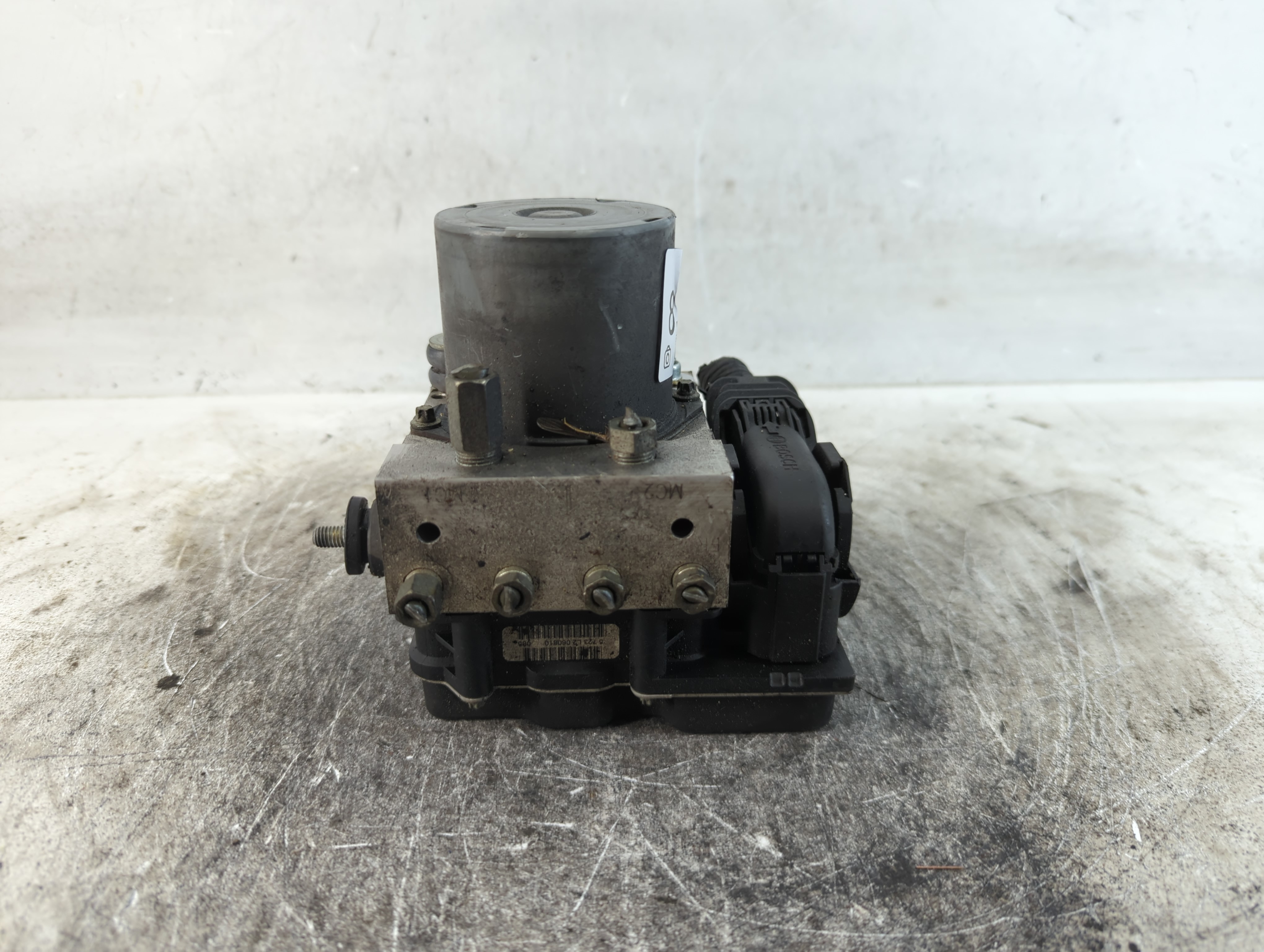 2010-2013 Suzuki Kizashi Abs Pump Control Module 892456 - Oemusedautoparts1.com