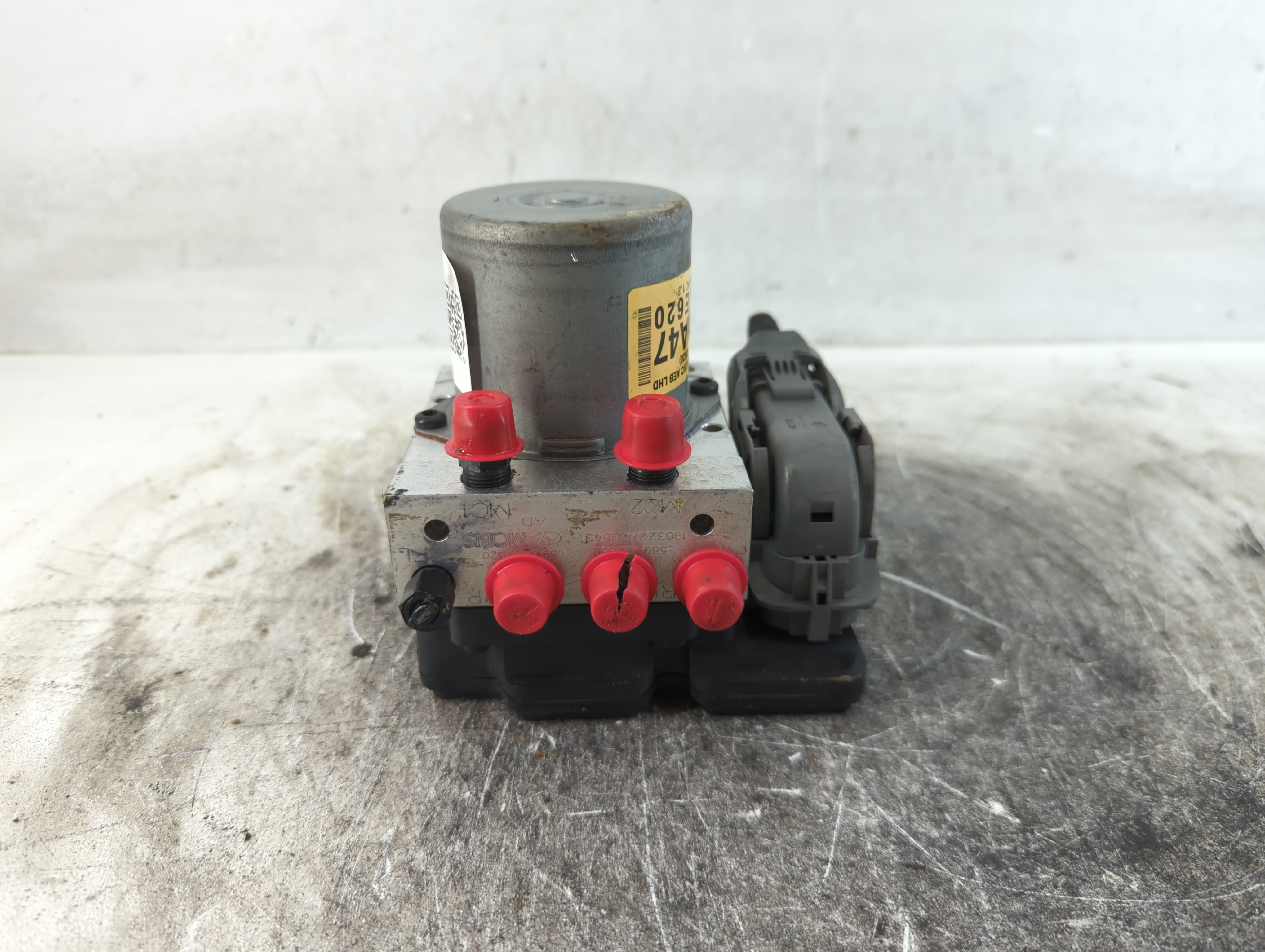 2019-2020 Hyundai Elantra Abs Pump Control Module 892458 - Oemusedautoparts1.com