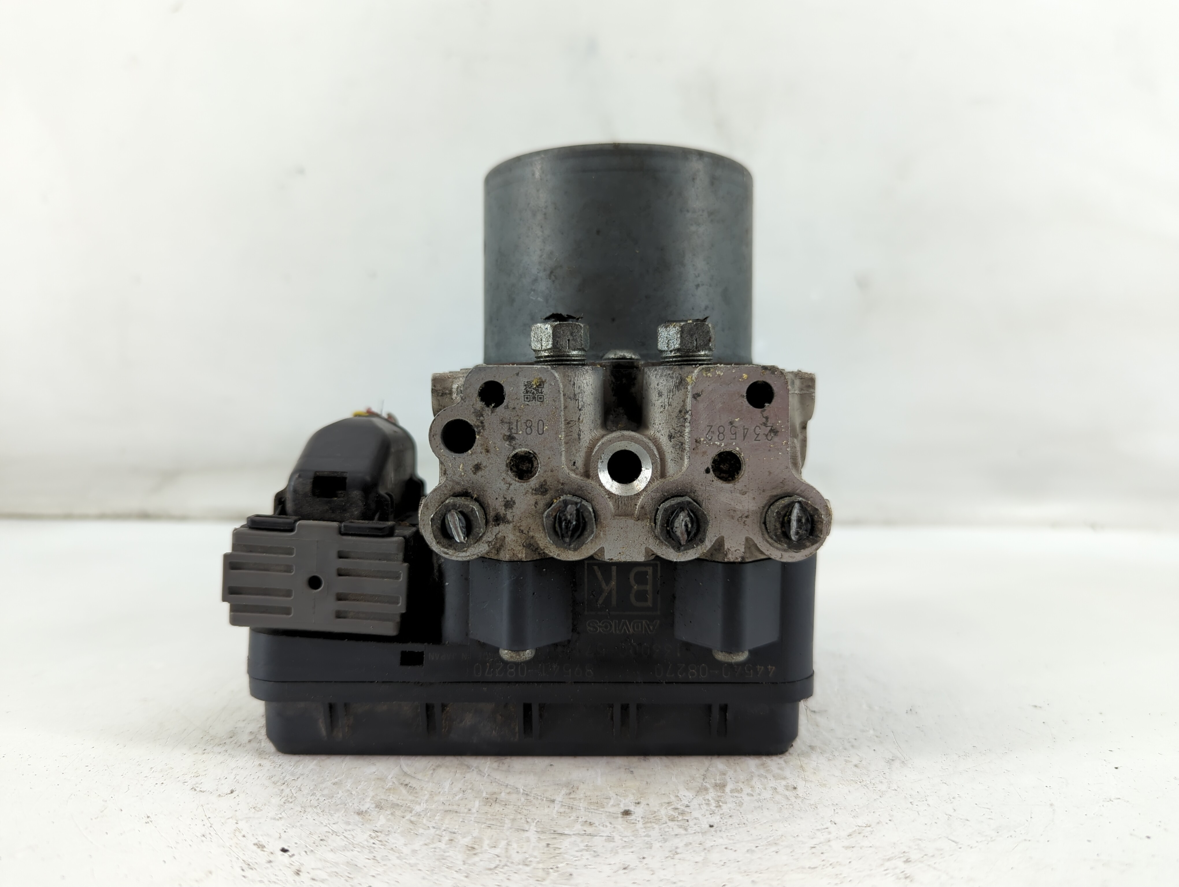 2017-2017 Toyota Sienna Abs Pump Control Module 892465 - Oemusedautoparts1.com
