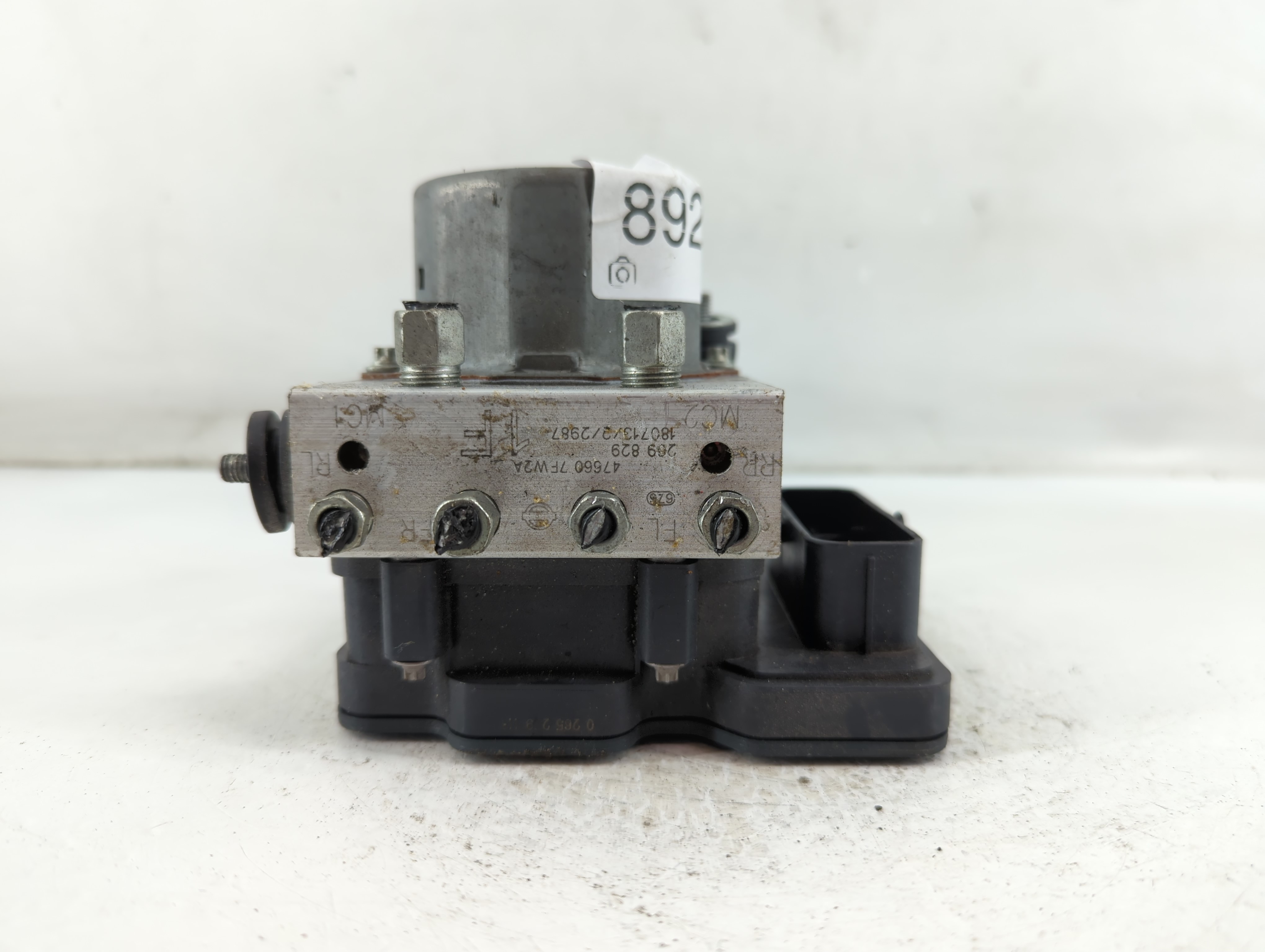 Picture of 2018-2018 Nissan Rogue Abs Pump Control Module 892467
