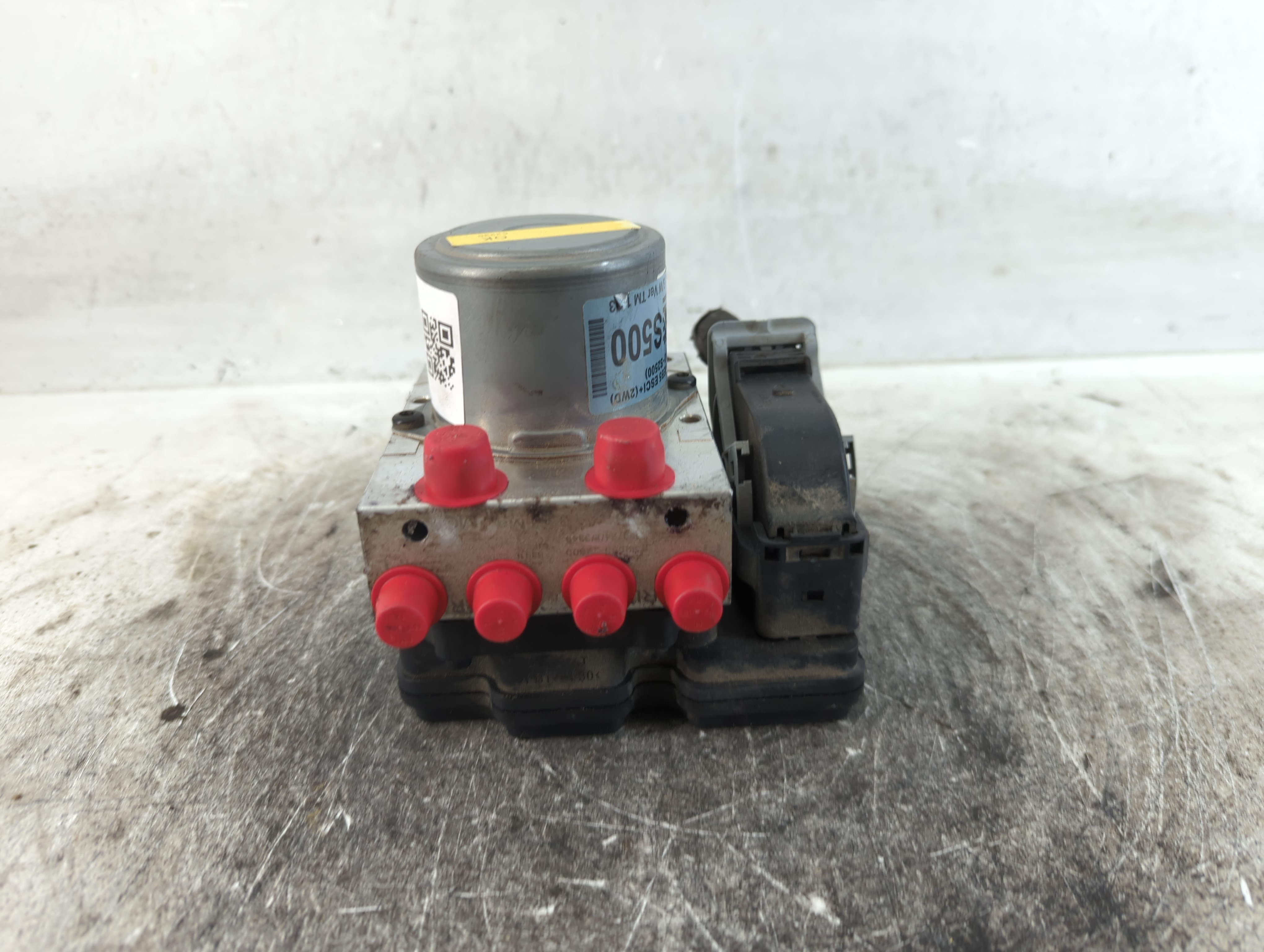 2019-2020 Hyundai Santa Fe Abs Pump Control Module 892488 - Oemusedautoparts1.com