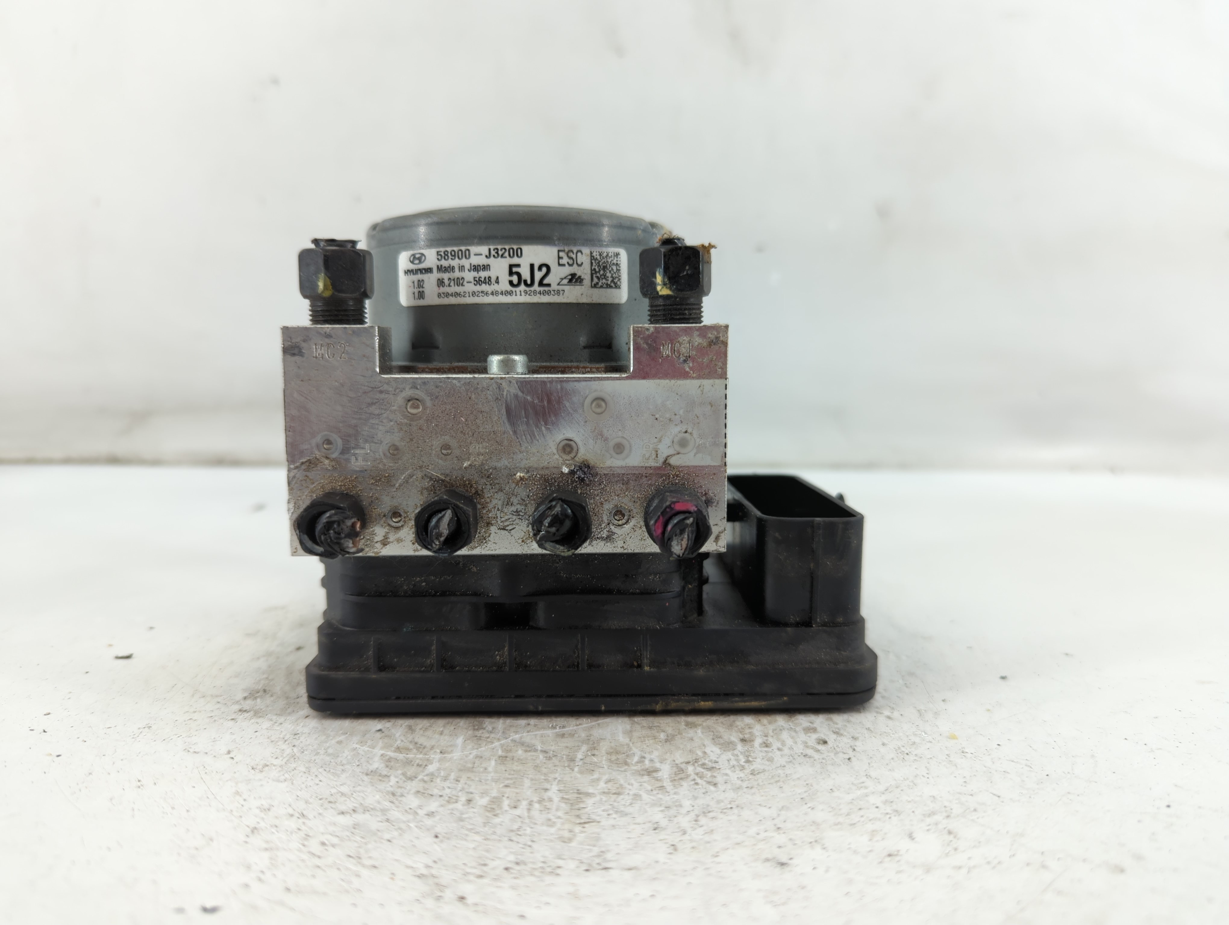 2019-2020 Hyundai Veloster Abs Pump Control Module 892504 - Oemusedautoparts1.com