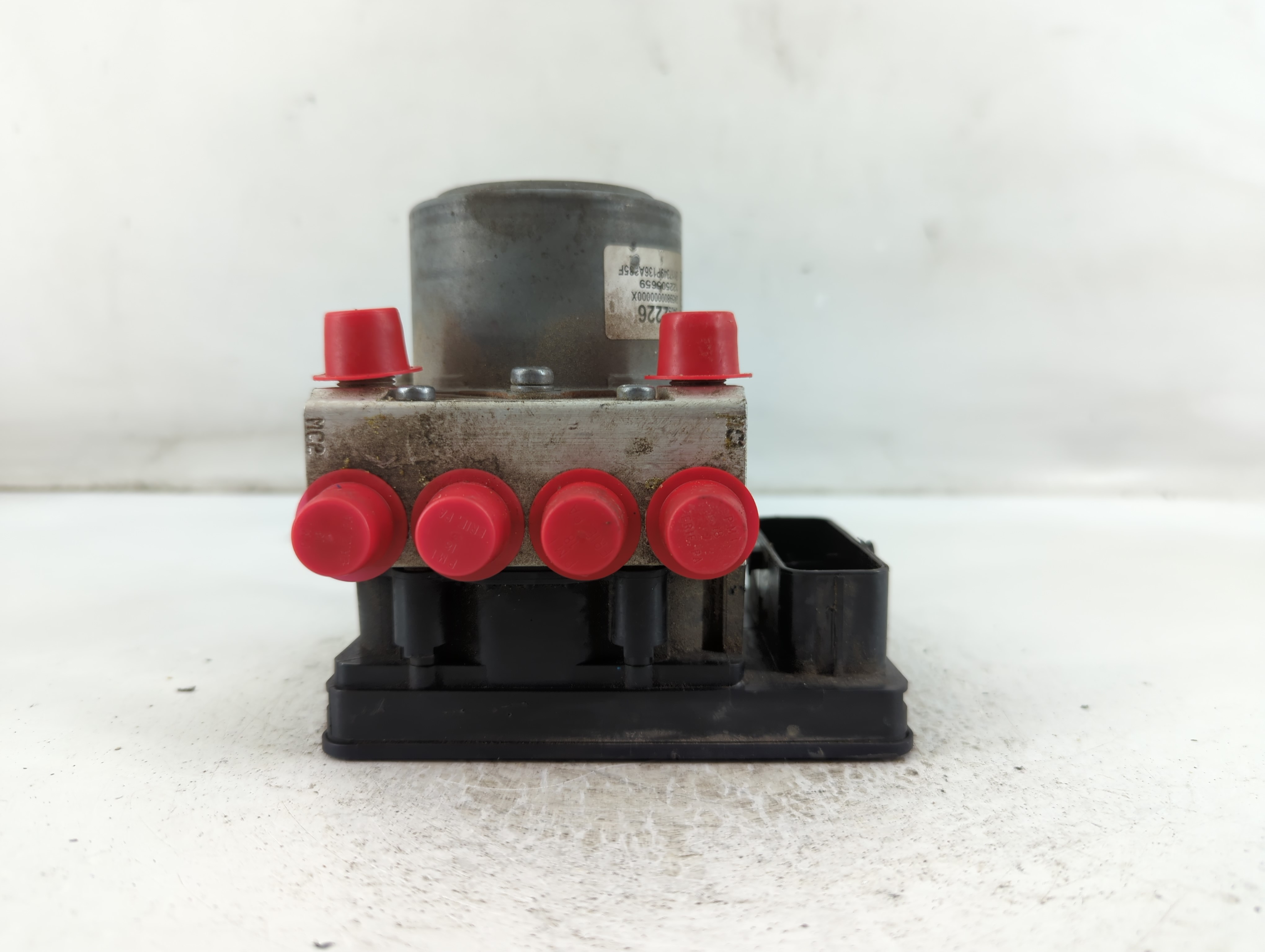 2017-2020 Chevrolet Impala Abs Pump Control Module 892507 - Oemusedautoparts1.com