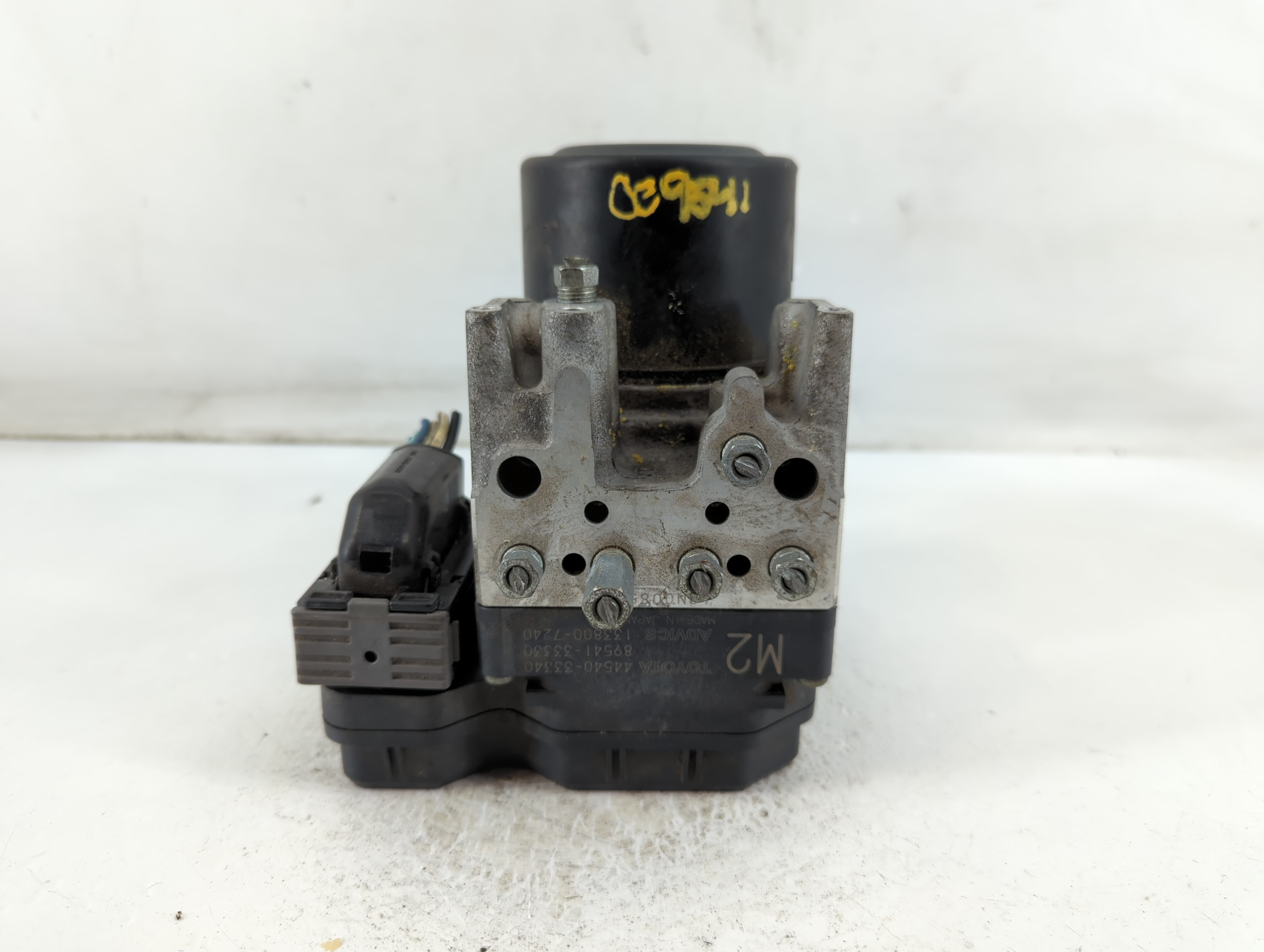 2012-2012 Lexus Es350 Abs Pump Control Module 892516 - Oemusedautoparts1.com