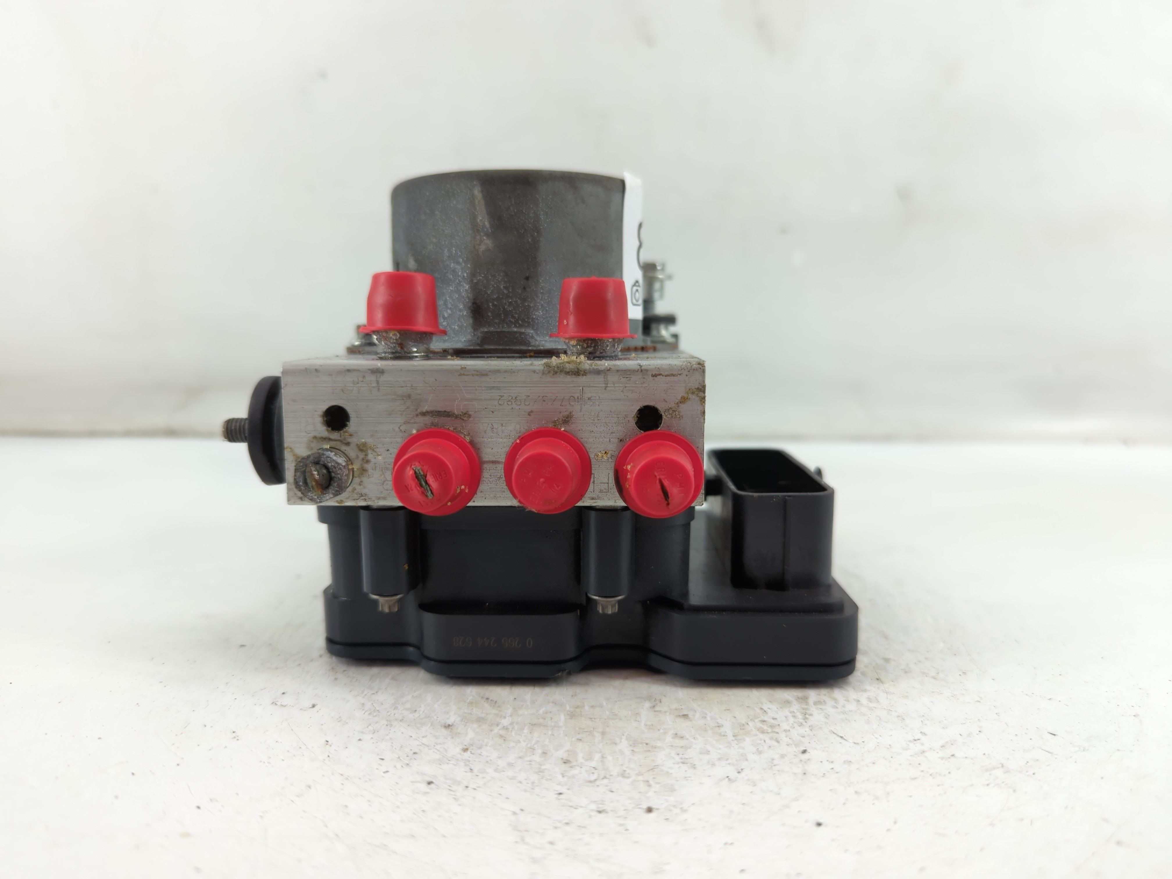 2016-2017 Nissan Maxima Abs Pump Control Module 892612 - Oemusedautoparts1.com