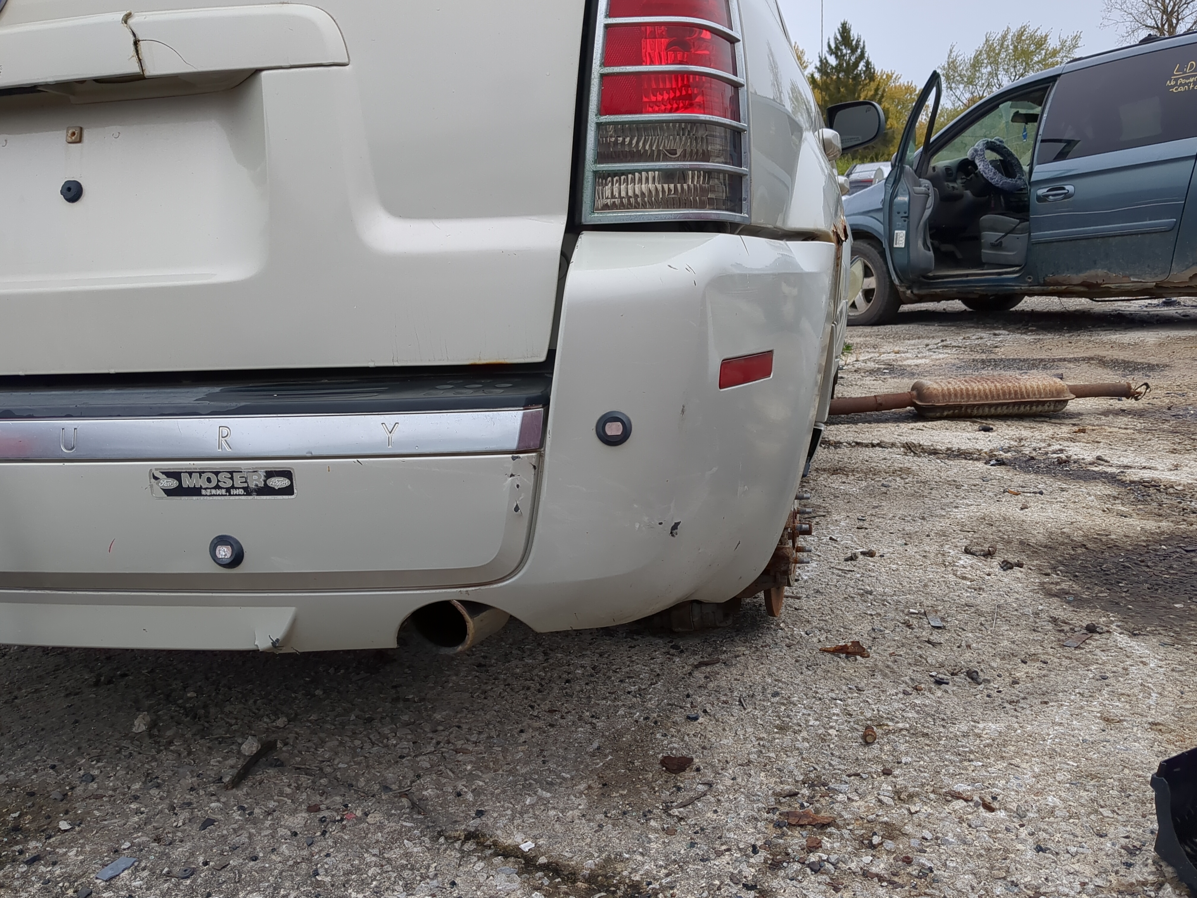 2005-2007 Mercury Mariner Rear Bumper Assembly Oem 892669 - Oemusedautoparts1.com