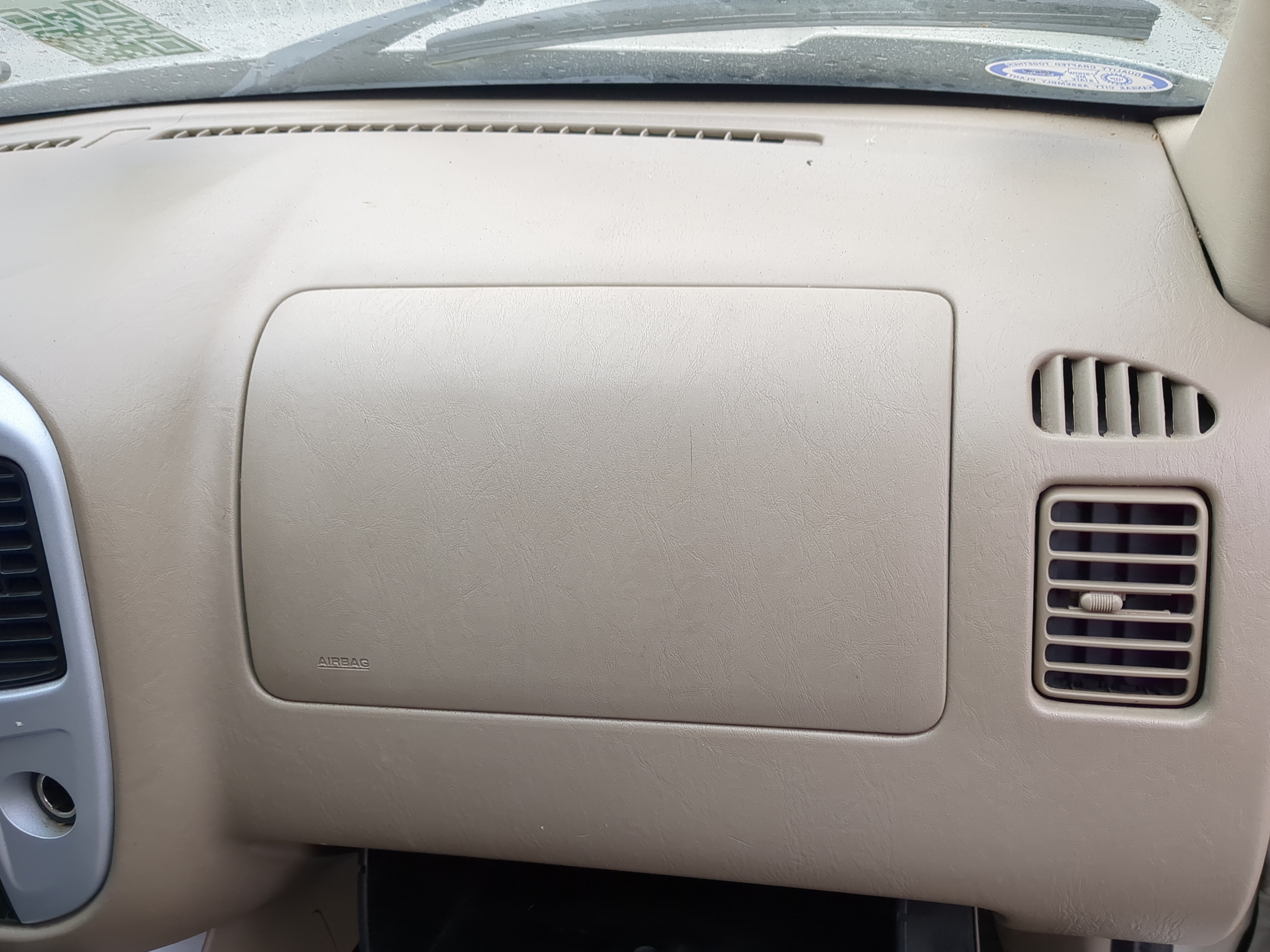 Picture of 2006-2007 Mercury Mariner Air Bag Passenger Right Dashboard Oem 892798