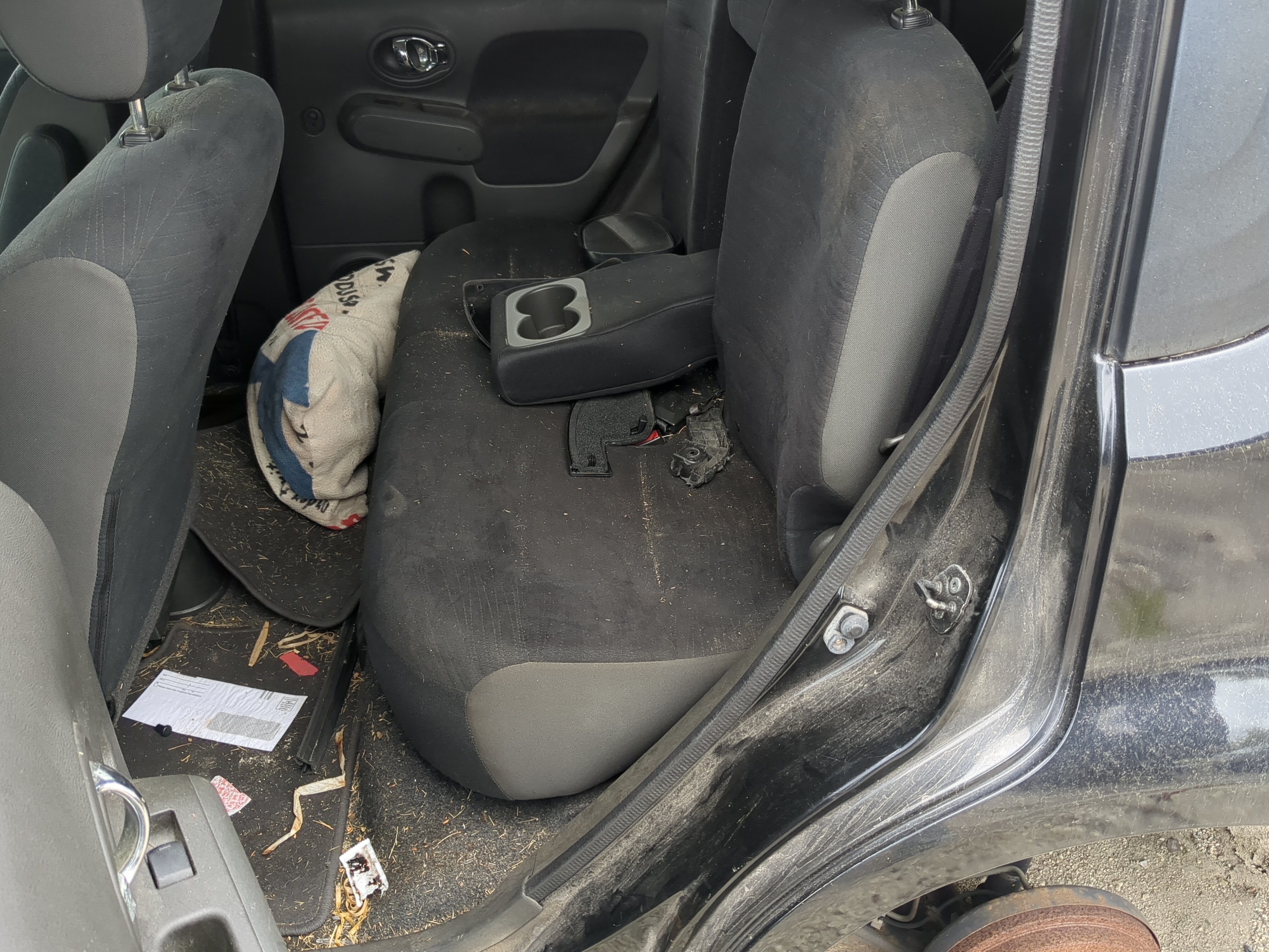 2013 Nissan Cube Rear Seat Oem 893265 - Oemusedautoparts1.com